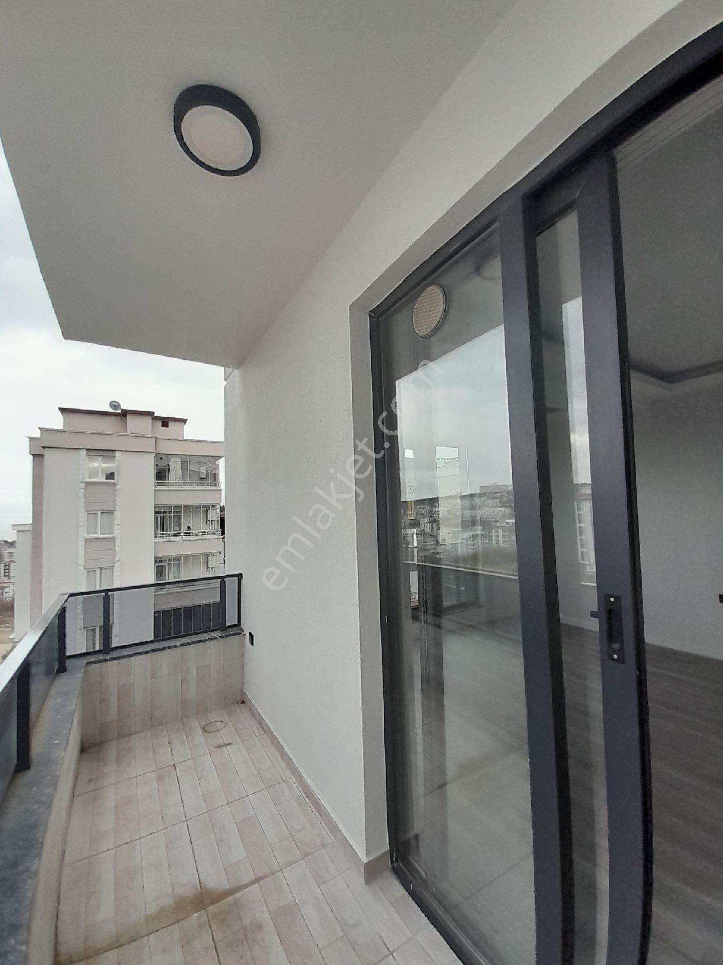 Pelitköy Yolunda Kiralık Daire - Görsel 20