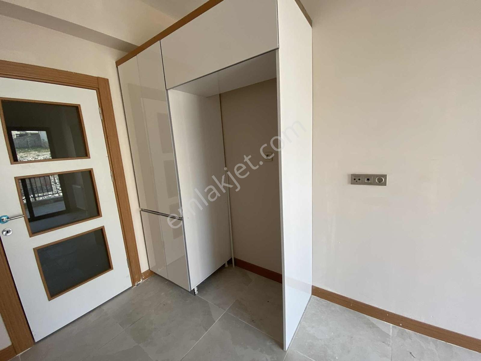 Bayraklı Toki Evleri 7.etap 3+1 Kiralık Daire - Görsel 25