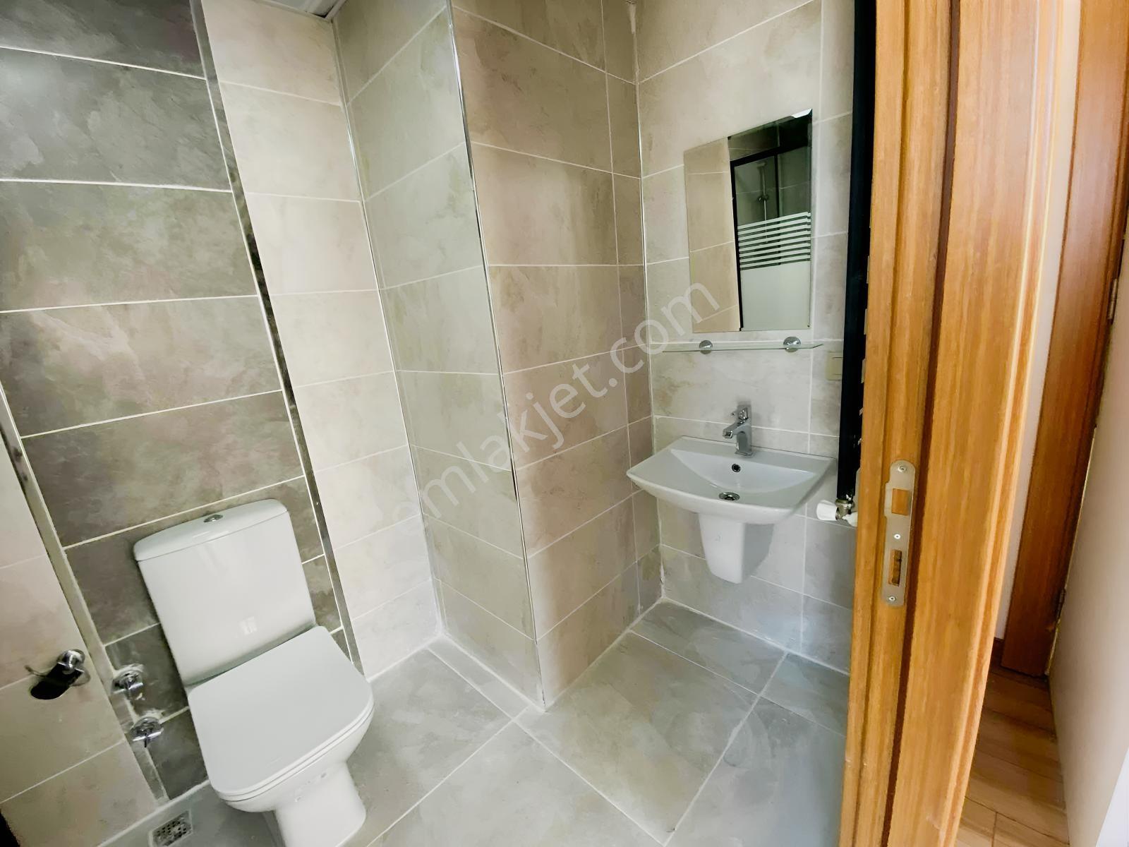 Bayraklı Toki Evleri 7.etap 3+1 Kiralık Daire - Görsel 4