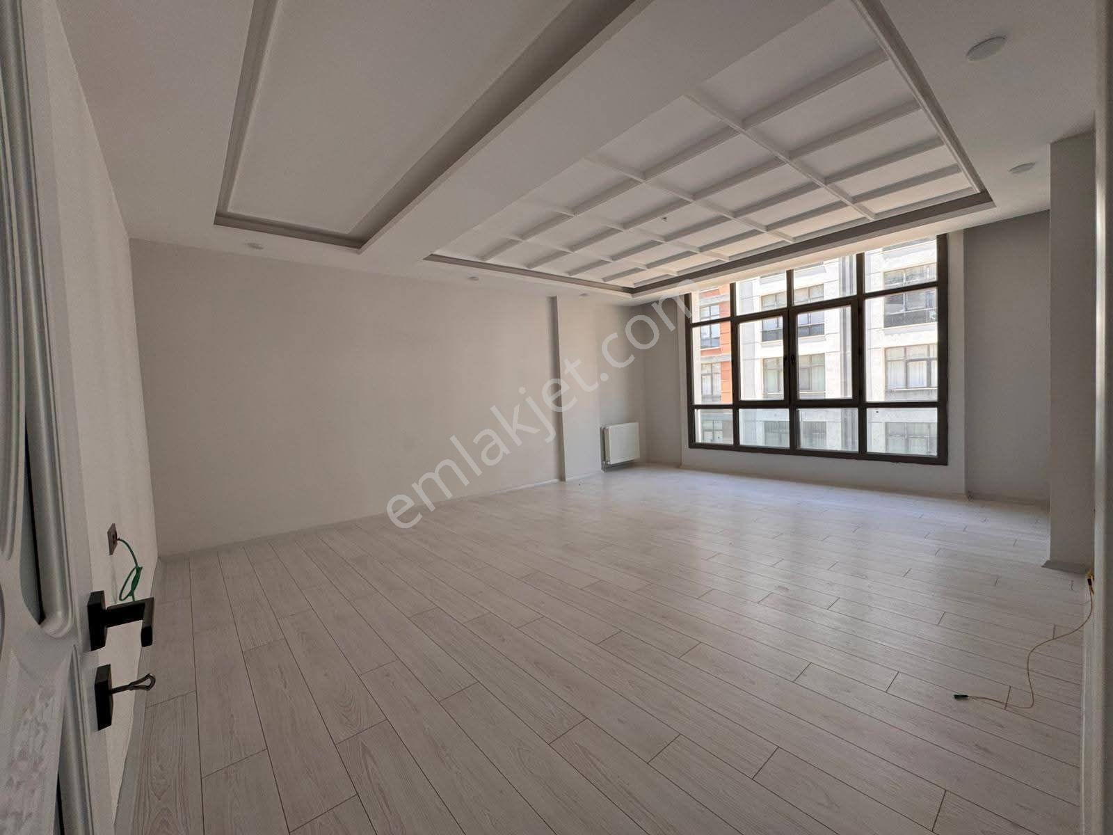 Sahra Emlaktan Yenikent Toki Site İçinde Kiralık Lüx Daire - Görsel 6