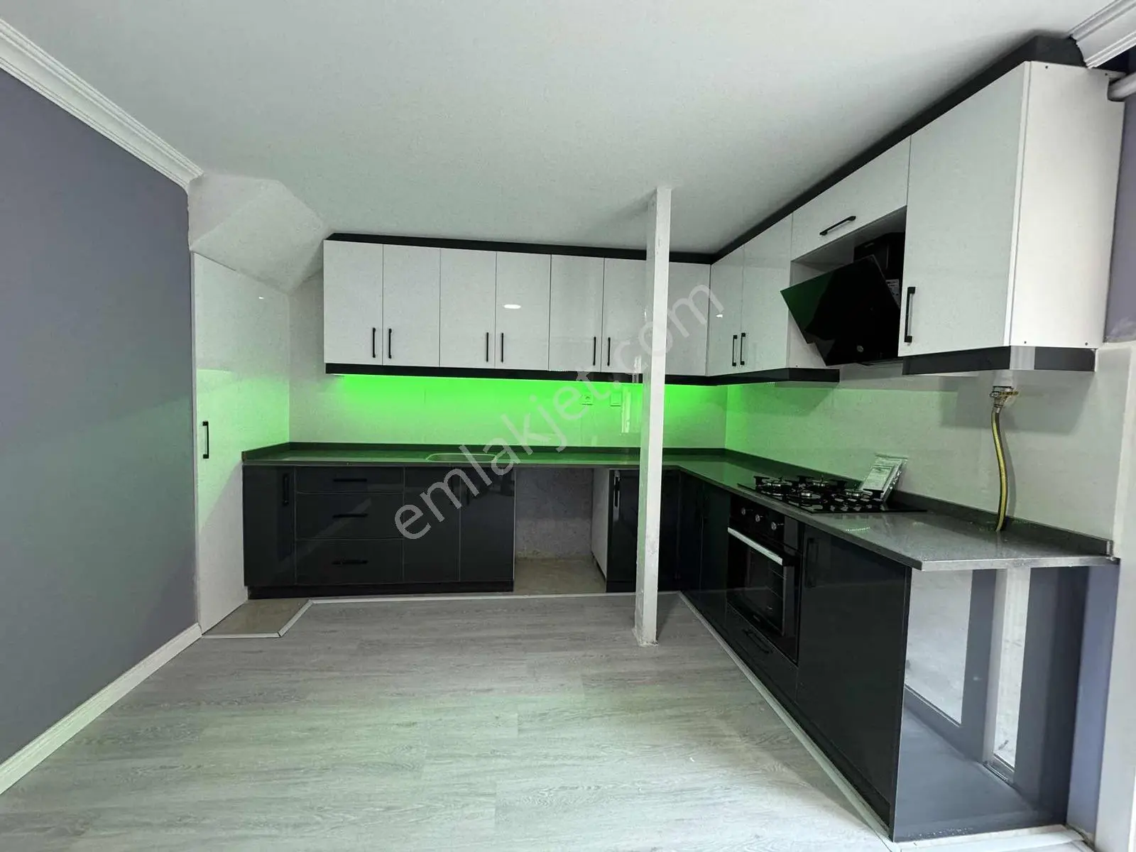 Acil!akından Buca Fırat Mah 2+1 112 M2 İzbana Yakın 2 Katlı Bina - Görsel 4