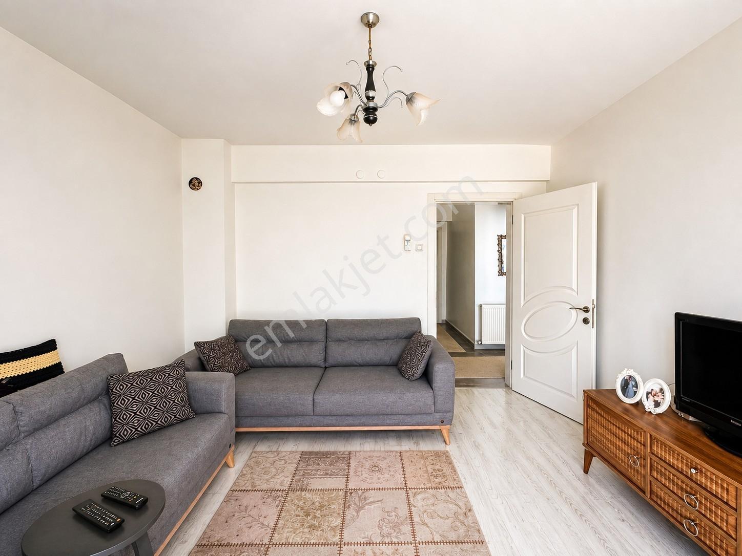 Umas Solutıon'dan Kırlangıç Karşısı Ön Sıra 3+1 Manzaralı Daire - Görsel 24