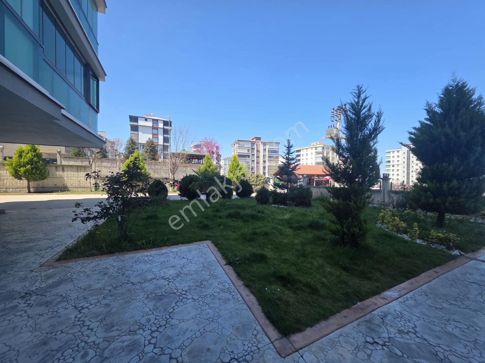 Küçükkolpınar'da Deniz Manzaralı Satılık 4+1 Lüks Daire - Görsel 28