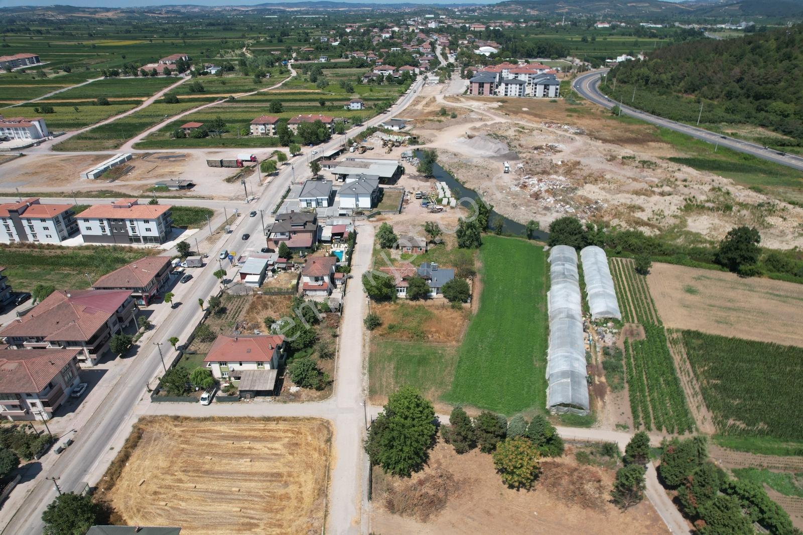 Söğütlü Merkez'de Tren Yolu Projesi Yanında 343 M2 Ticari İmarlı - Görsel 31