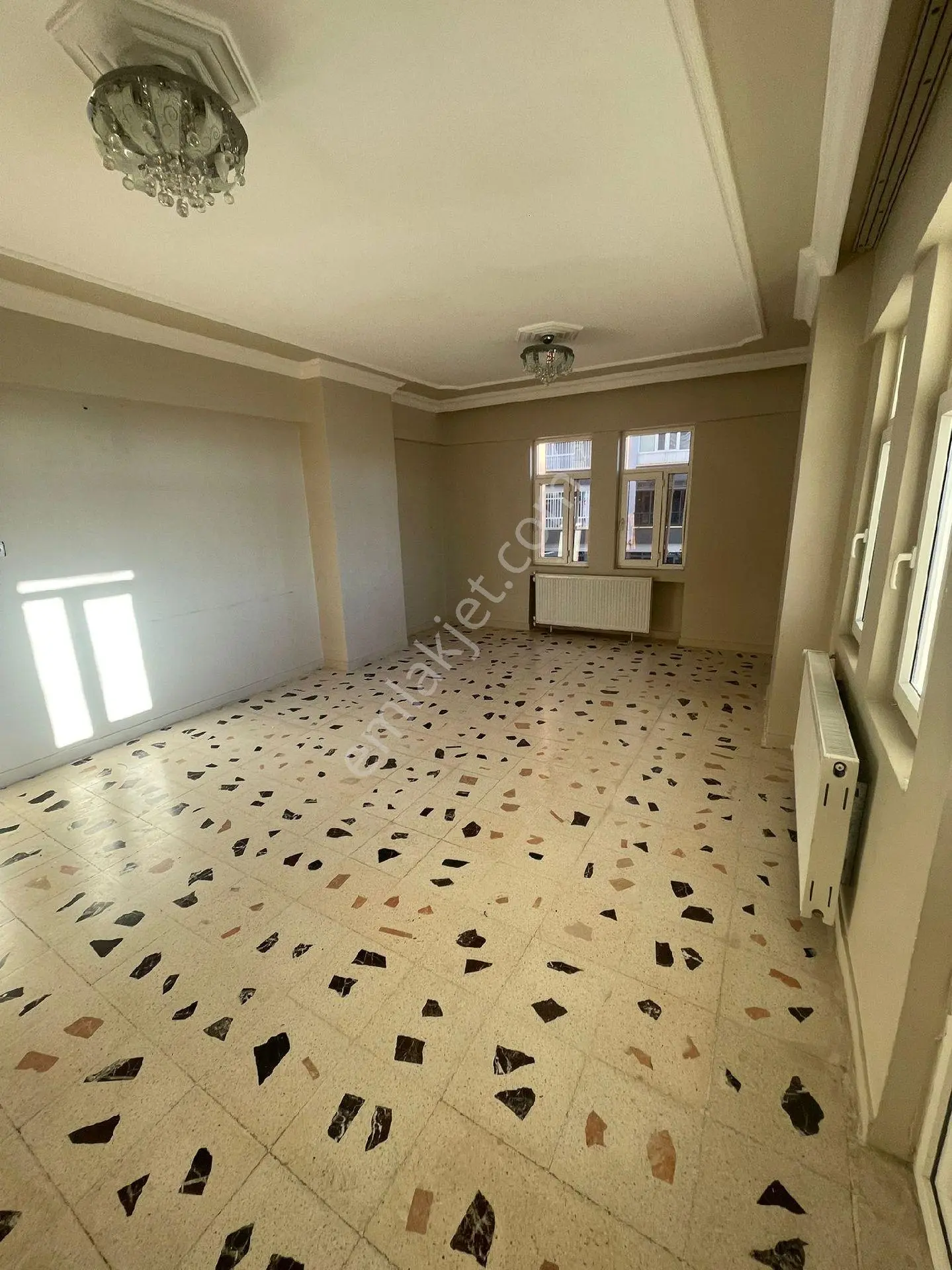 Yavuz Emlak Tan Kiralık Daire Sonkat Karaköprü Barçin Som - Görsel 6