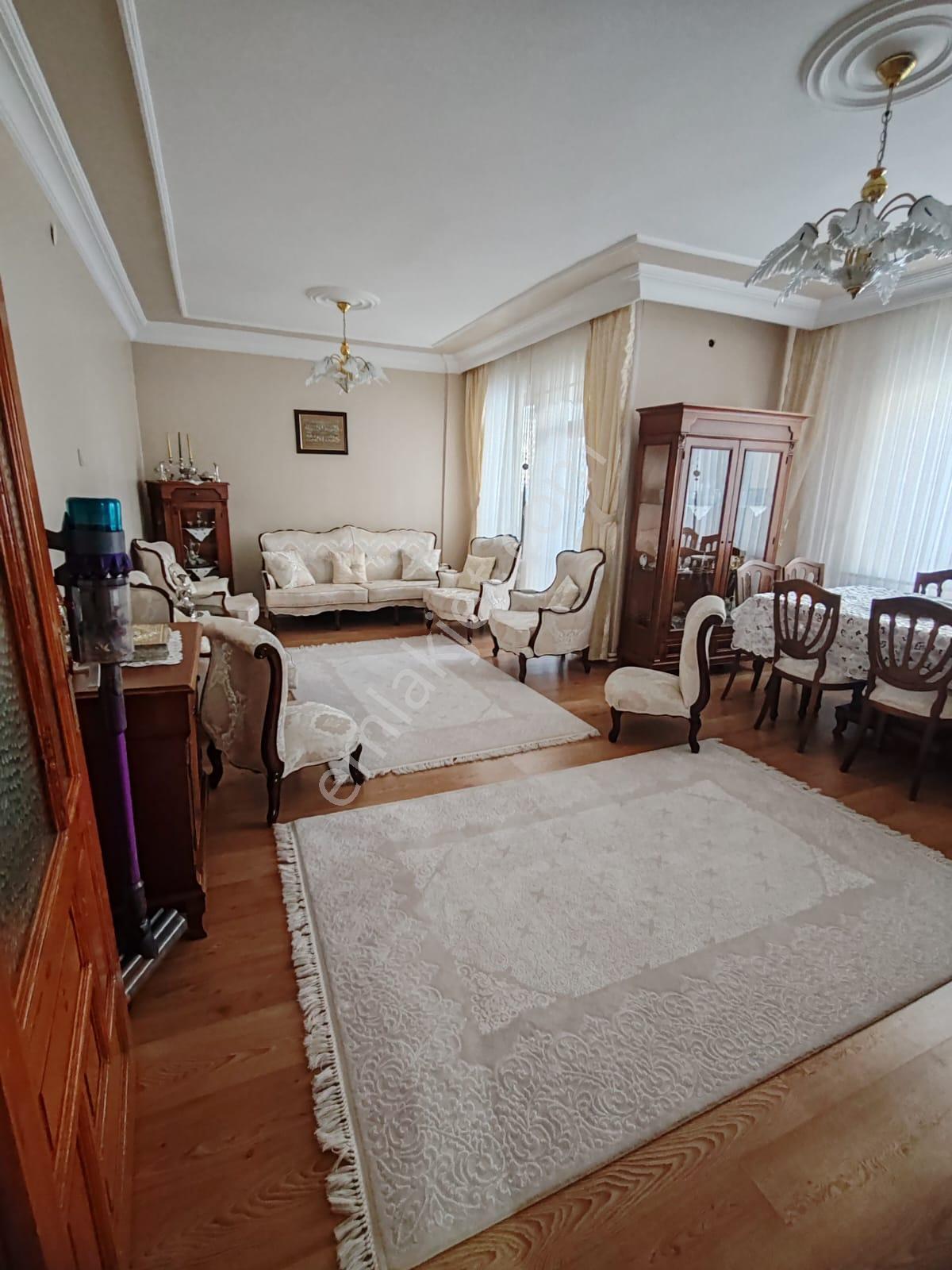 Sahibinden Acil Satılk Kayakyolu Site İçerisinde 3+1 Daire - Görsel 14