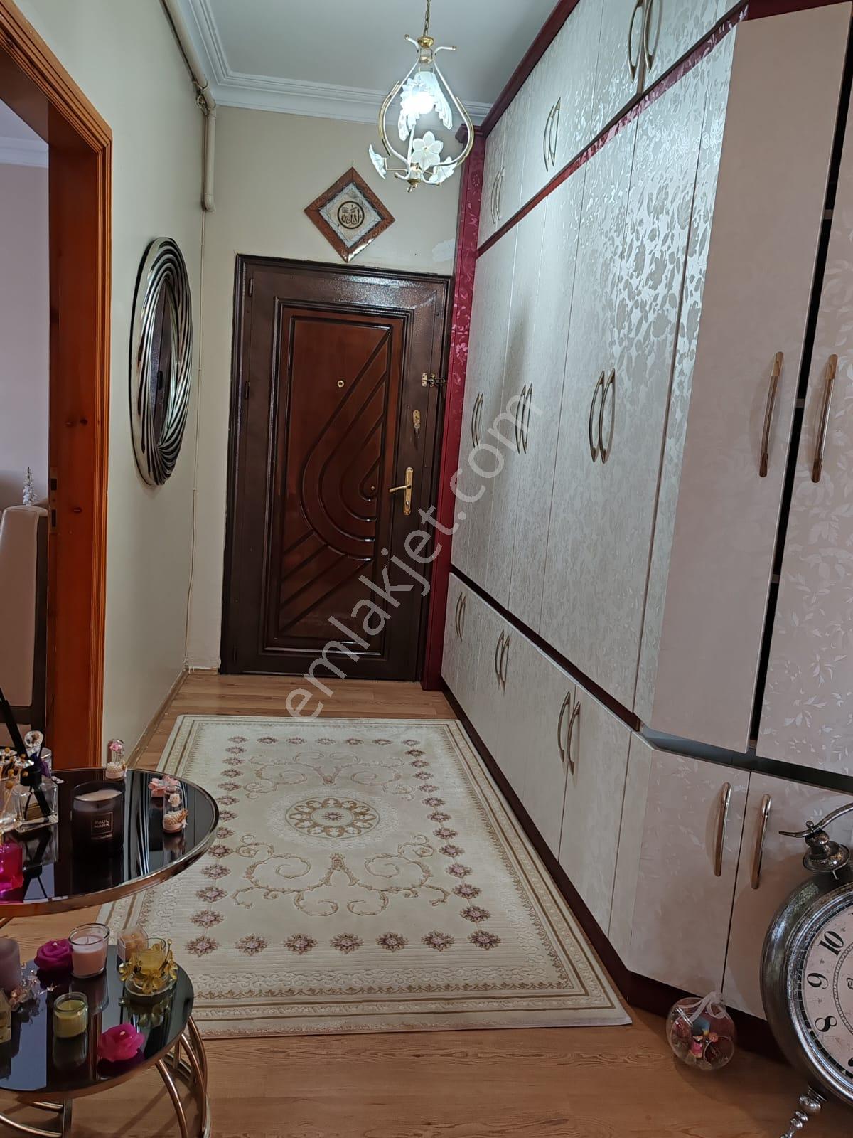 Sahibinden Acil Satılk Kayakyolu Site İçerisinde 3+1 Daire - Görsel 3