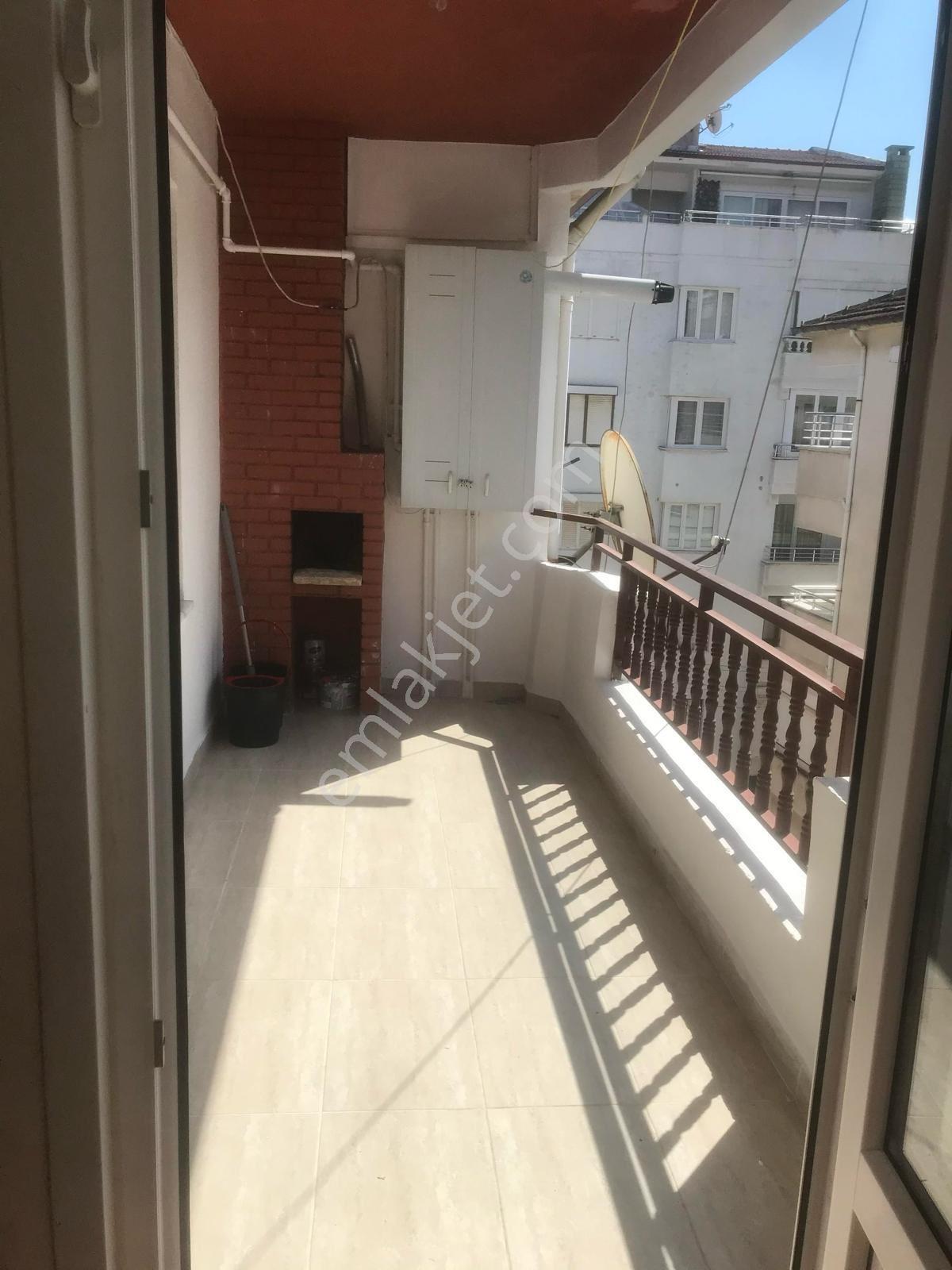 Çınarcık Harmanlarda 2+1 90 M2 4. Katsahile 10 Adım İskeleye 150 Metre Satılık Daire - Görsel 21