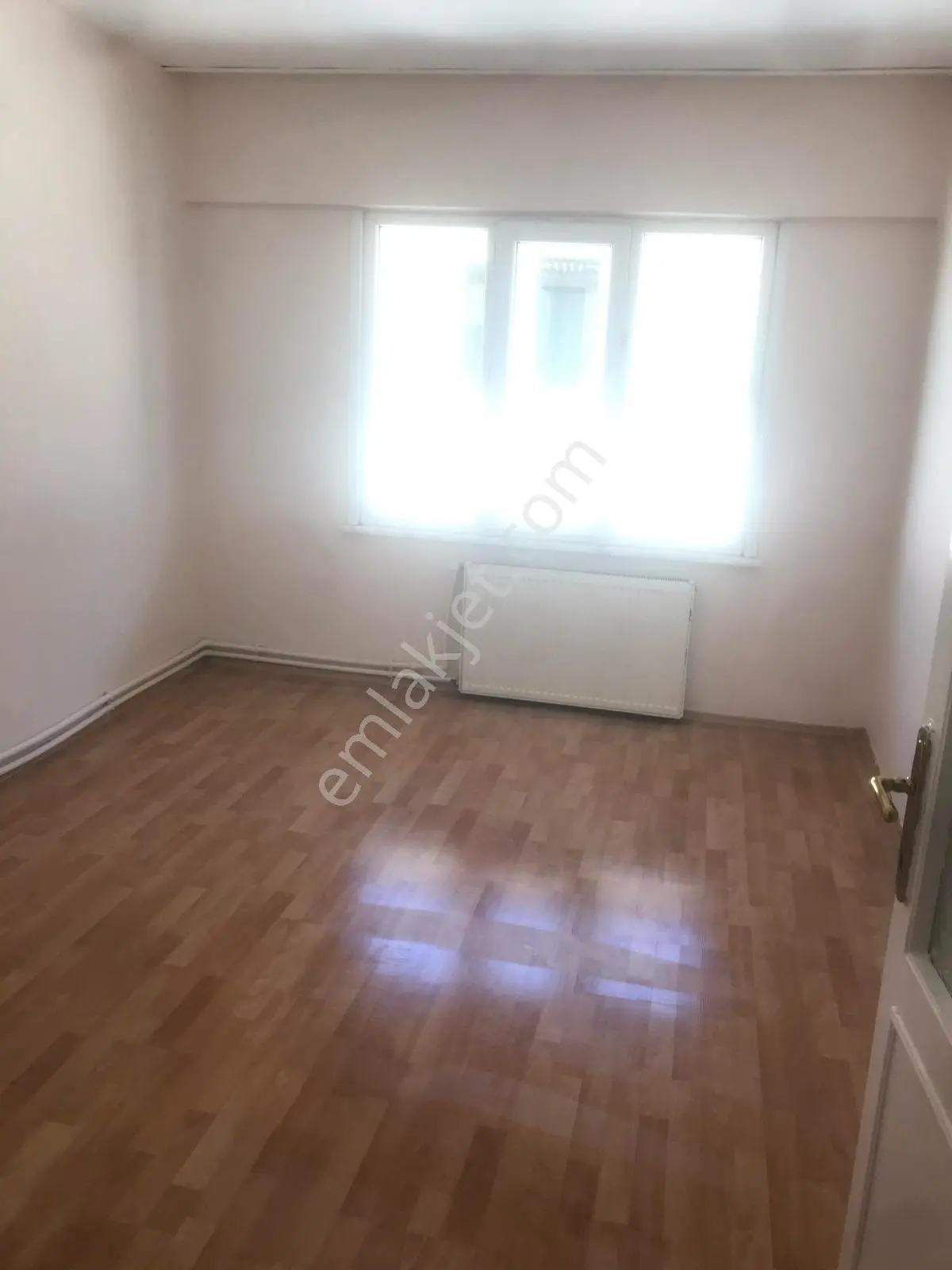 Çınarcık Harmanlarda 2+1 90 M2 4. Katsahile 10 Adım İskeleye 150 Metre Satılık Daire - Görsel 4