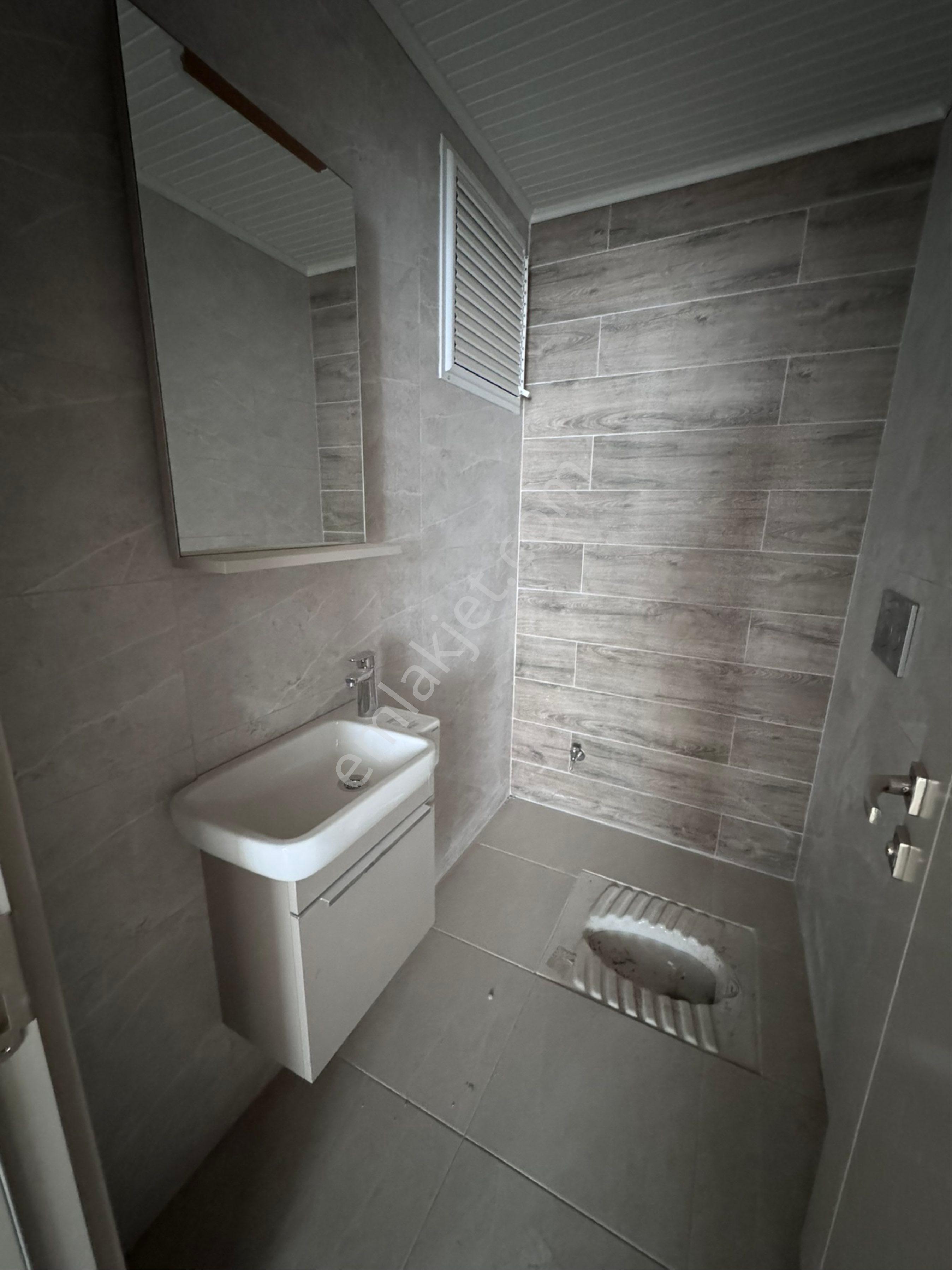 Ergenekon Mahallesin 3+1 Bağımsız Mutfak 2 Balkon Evebeyn Banyolu Sıfır Daire - Görsel 13
