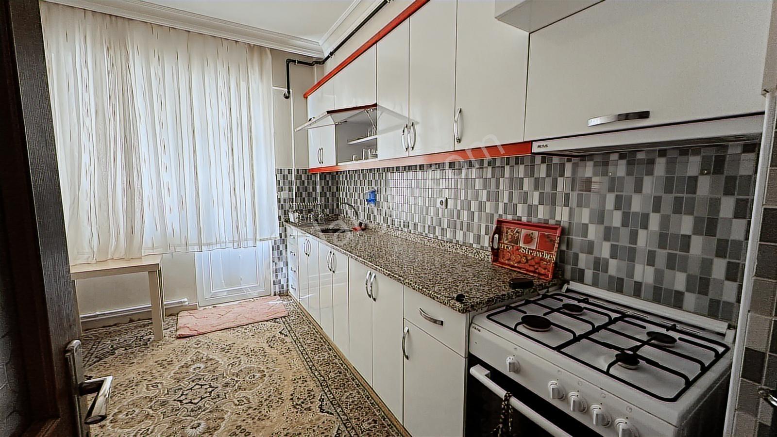 Fiyatı Düştü Arif Emlaktan Satılık Örnek Sokakta 3+1 Kupon Daire - Görsel 11
