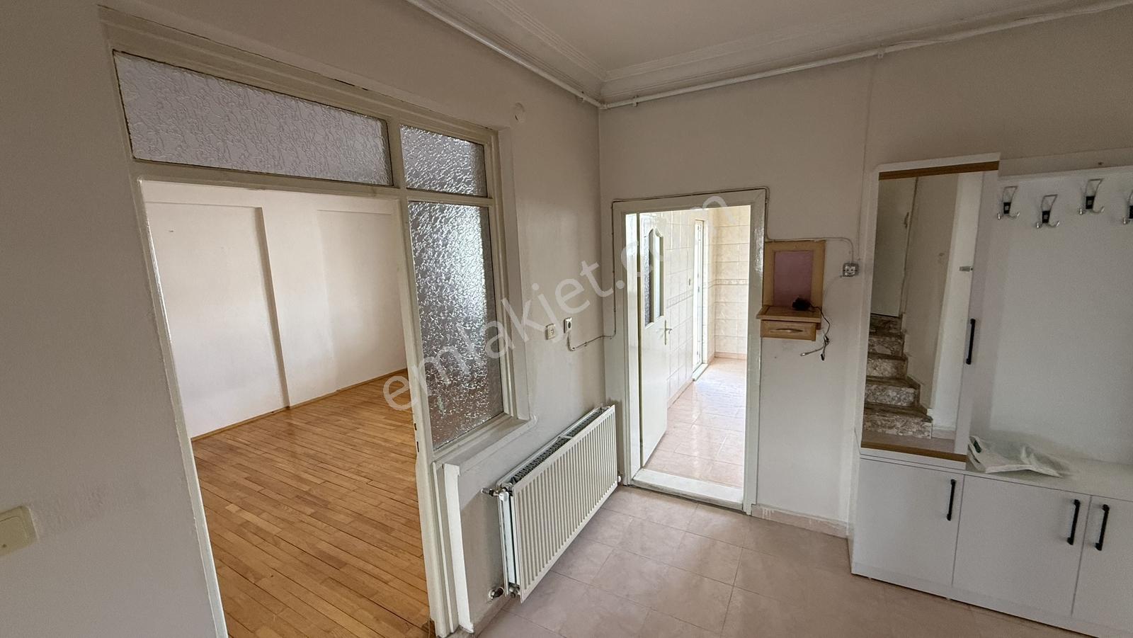 Arif Emlaktan Kiralık Doğalgazlı 3+1 Daire - Görsel 21