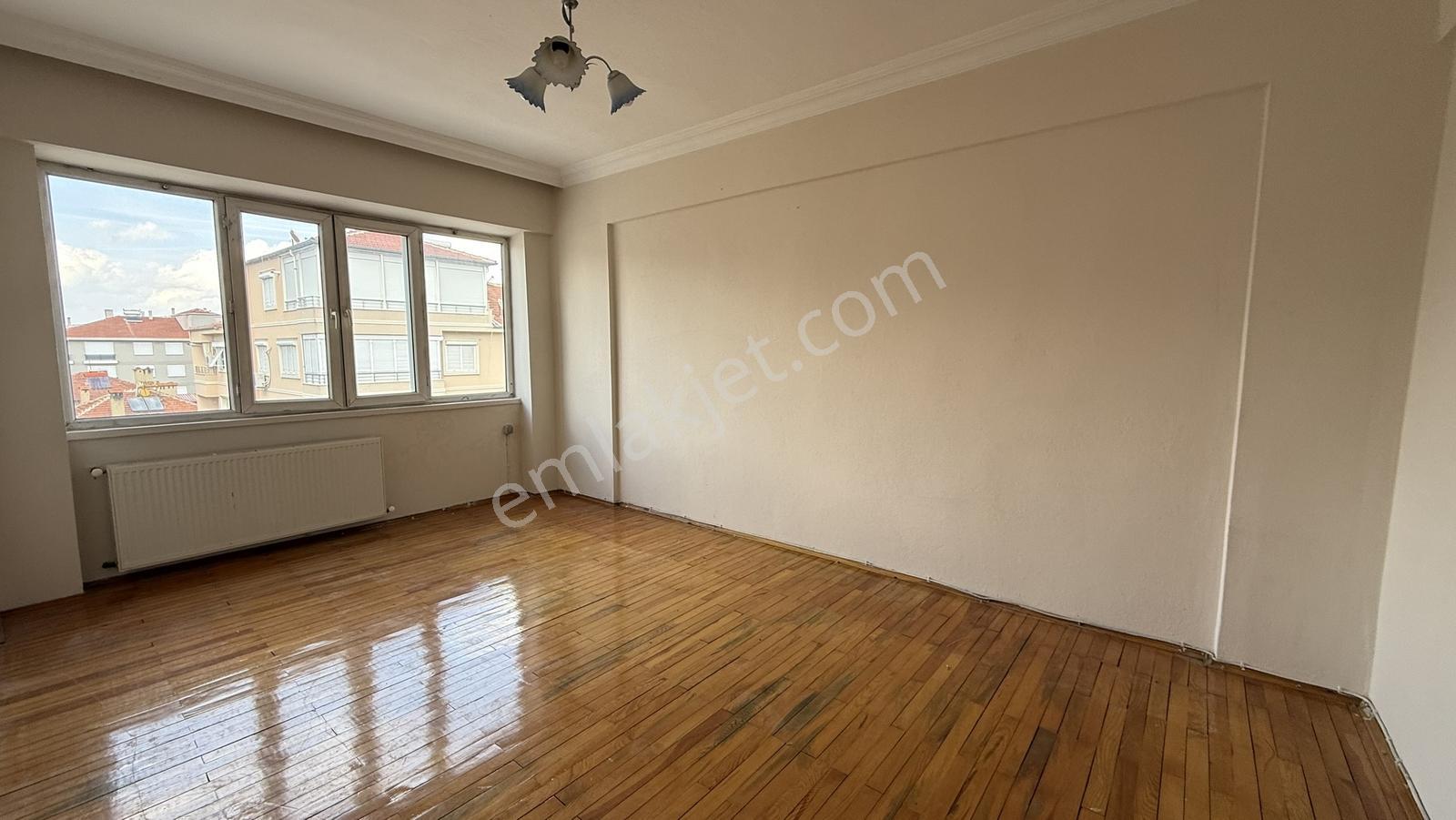 Arif Emlaktan Kiralık Doğalgazlı 3+1 Daire - Görsel 18
