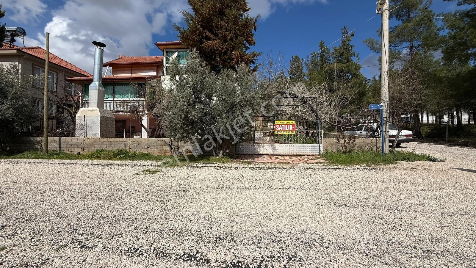 Arif Emlaktan Kiralık Doğalgazlı Villa - Görsel 19