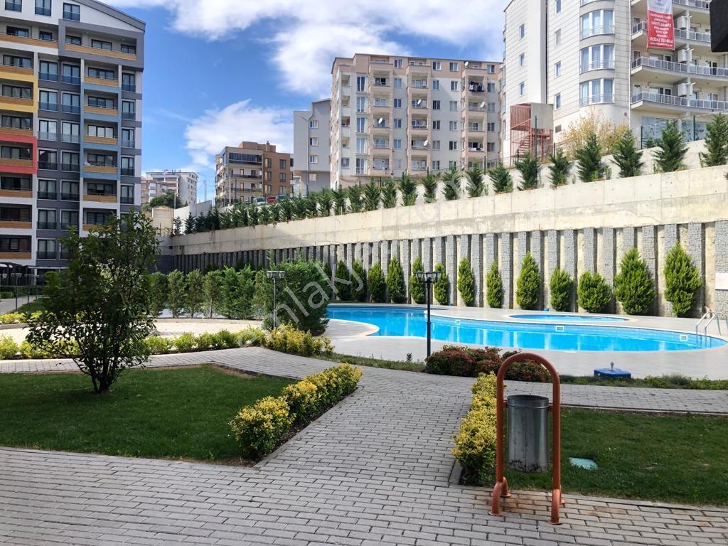 Yalçınlar Yaşamda Havuzlu Sitede Satılık 2+1 Eşyalı Daire - Görsel 12