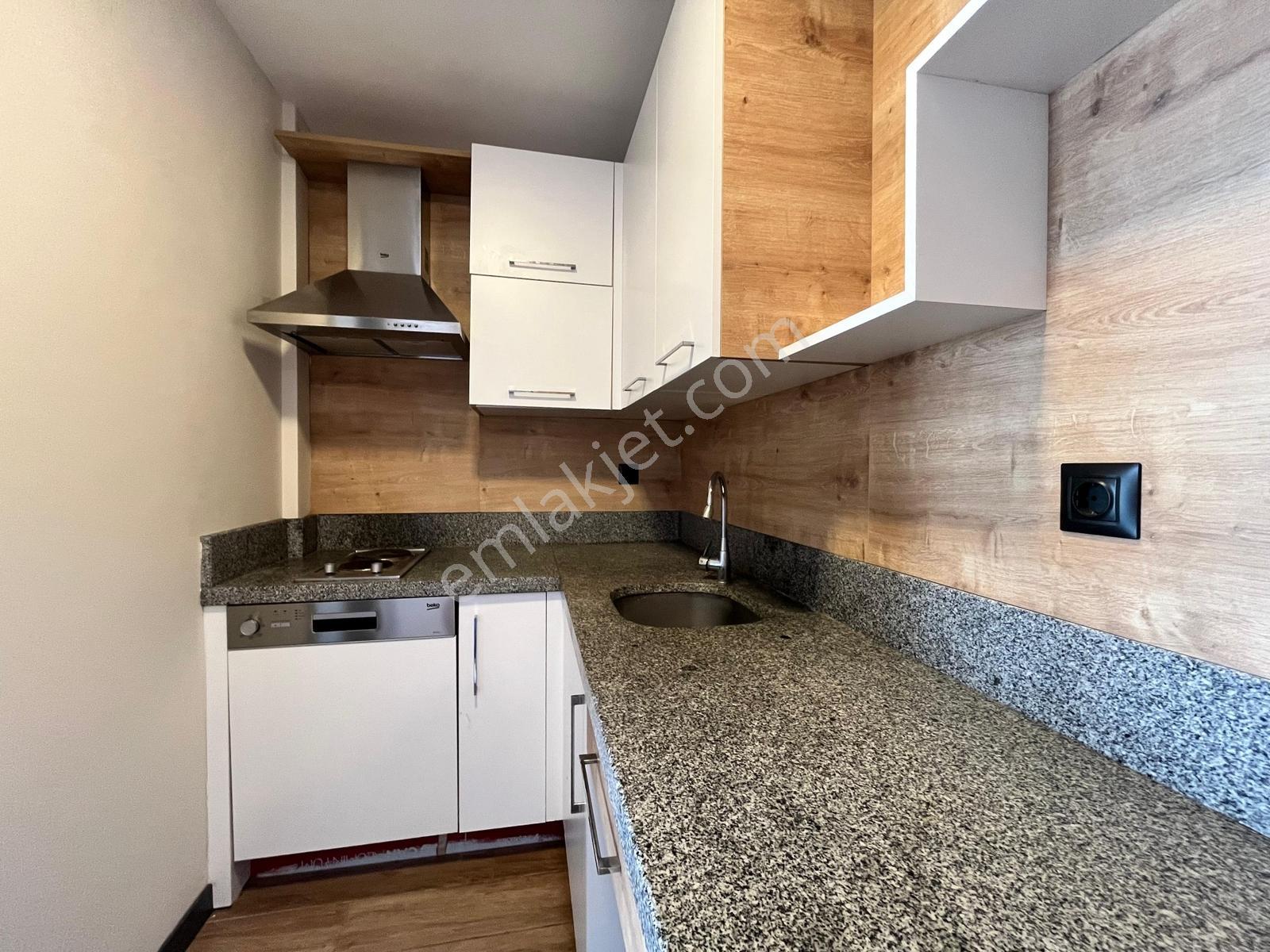 Yalçınlar Yaşamda Havuzlu Sitede Satılık 2+1 Eşyalı Daire - Görsel 5