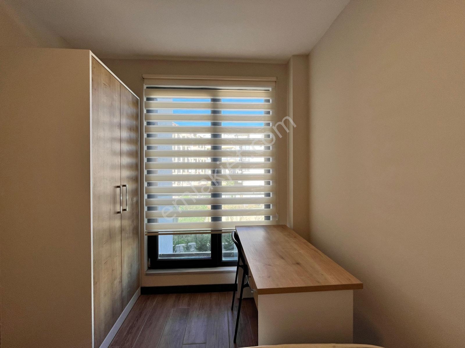 Yalçınlar Yaşamda Havuzlu Sitede Satılık 2+1 Eşyalı Daire - Görsel 24