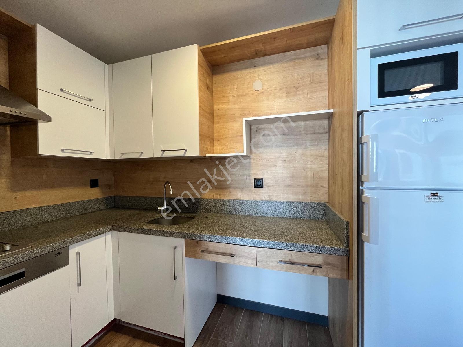 Yalçınlar Yaşamda Havuzlu Sitede Satılık 2+1 Eşyalı Daire - Görsel 19