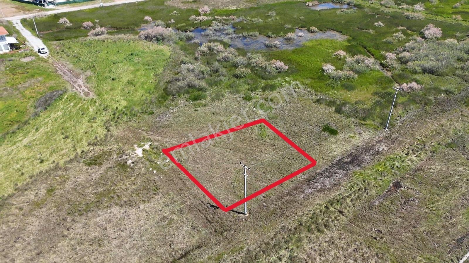 290m2 Çifteçeşmeler Pınarkentte Denize Yakın, 2.5 Kat Villalık - Görsel 13