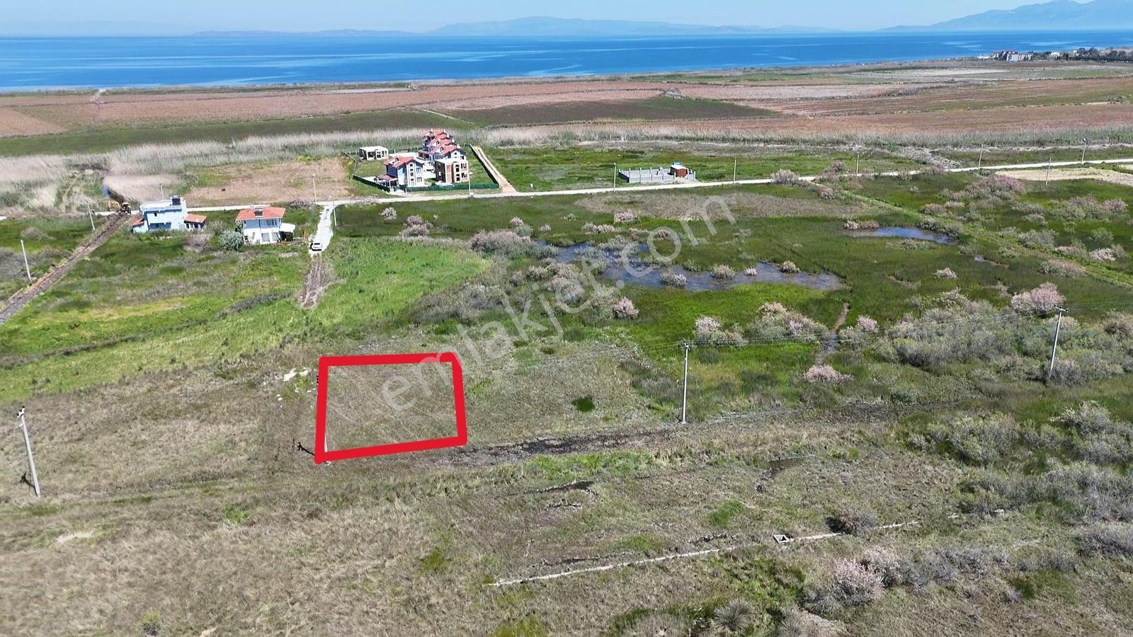290m2 Çifteçeşmeler Pınarkentte Denize Yakın, 2.5 Kat Villalık - Görsel 9