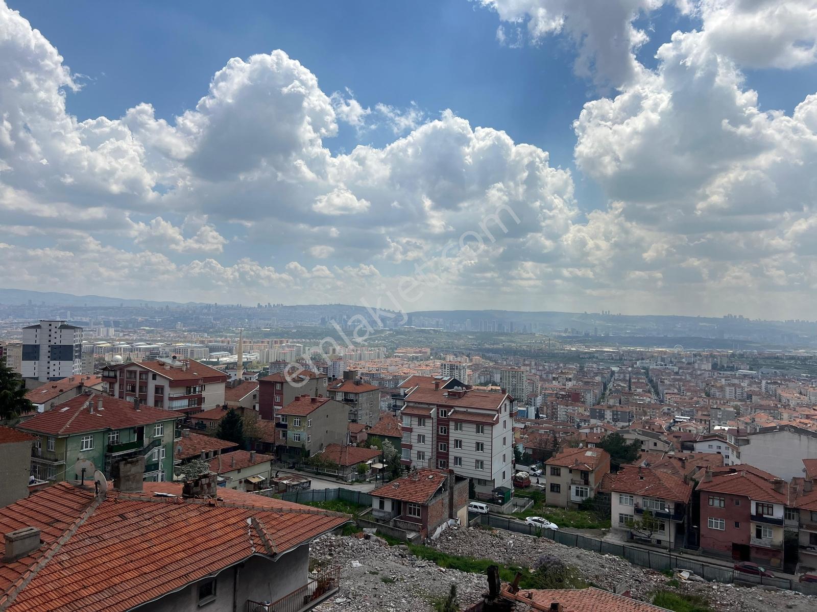 Kuzey Emlak'tan Güzel Yakada Yapılı Teraslı 5+1 Manzaralı Daire - Görsel 27