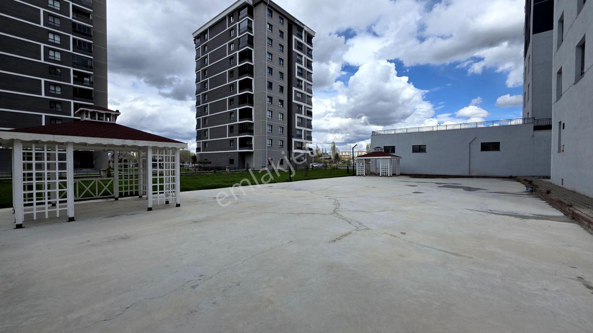 Sivas Kızılırmak Mah. 4+1 Satılık Daire 6. Kat | Güney Doğu - Görsel 3