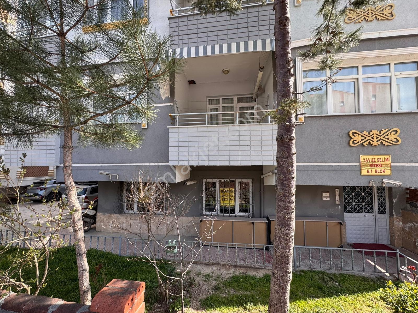 Ruh Sinir Hastanesi Karşısında Site İçerisinde 2+1