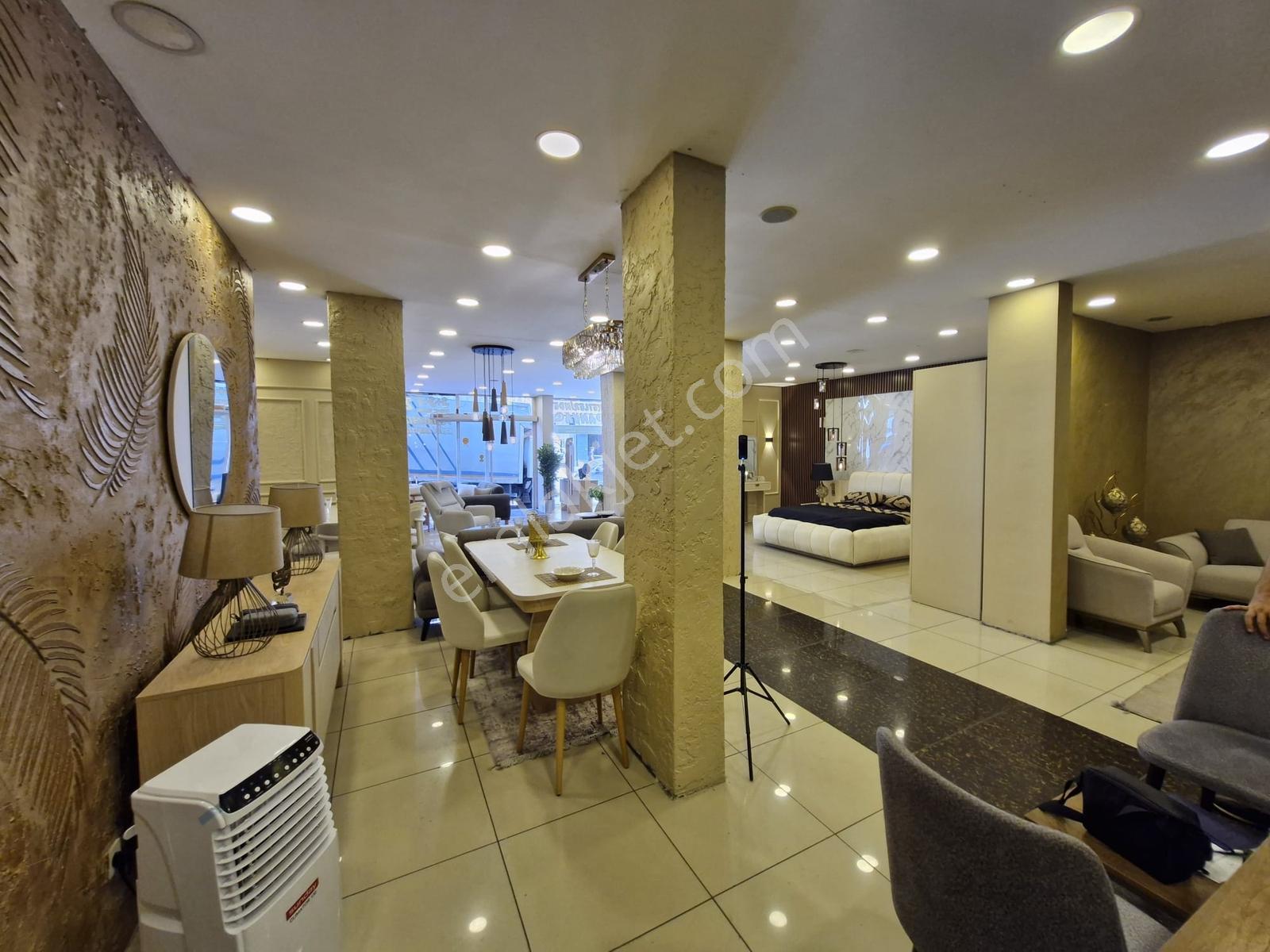 Çarşı Merkezde Ssk Binası Yanında Satılık 720 M2 Mağaza / Dükkan - Görsel 14