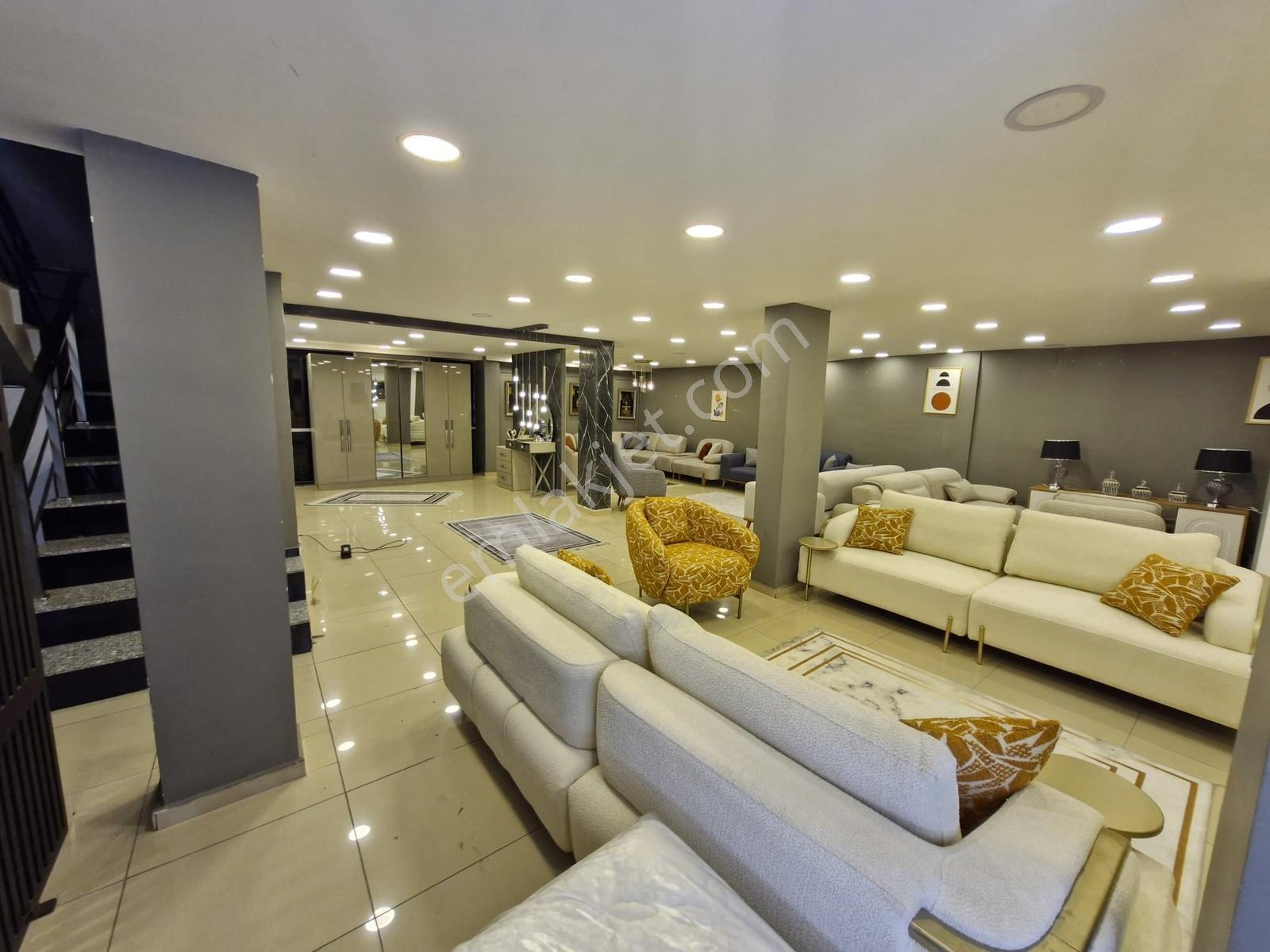 Çarşı Merkezde Ssk Binası Yanında Satılık 720 M2 Mağaza / Dükkan - Görsel 8