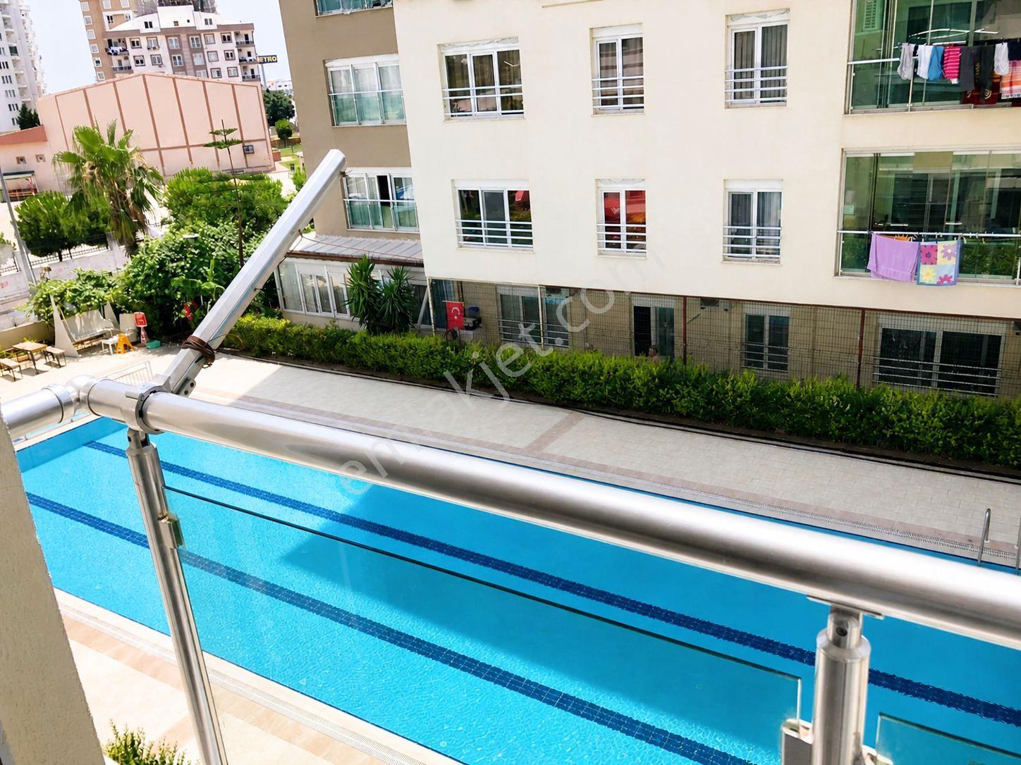 Konyaaltı Sarısu’da Havuz Manzaralı Eşyalı Lüks Kiralık 1+1 Residence Daire - Görsel 2