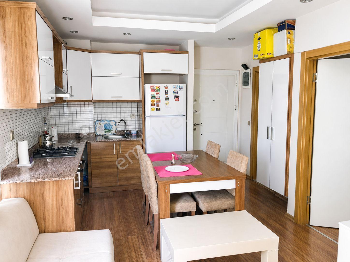 Konyaaltı Sarısu’da Havuz Manzaralı Eşyalı Lüks Kiralık 1+1 Residence Daire - Görsel 12