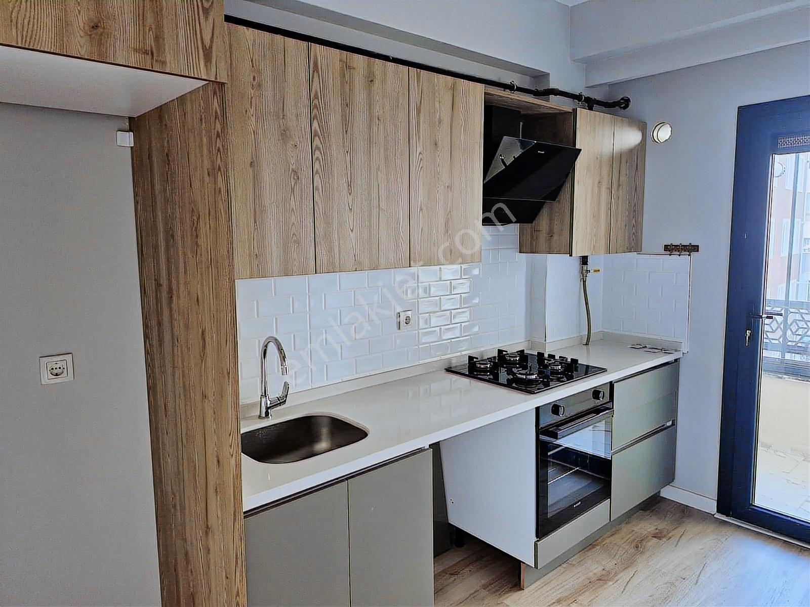 Alipaşa Mh. Cadde Üzerinde Ayrı Mutfaklı Kiralık 1+1 Daire - Görsel 6