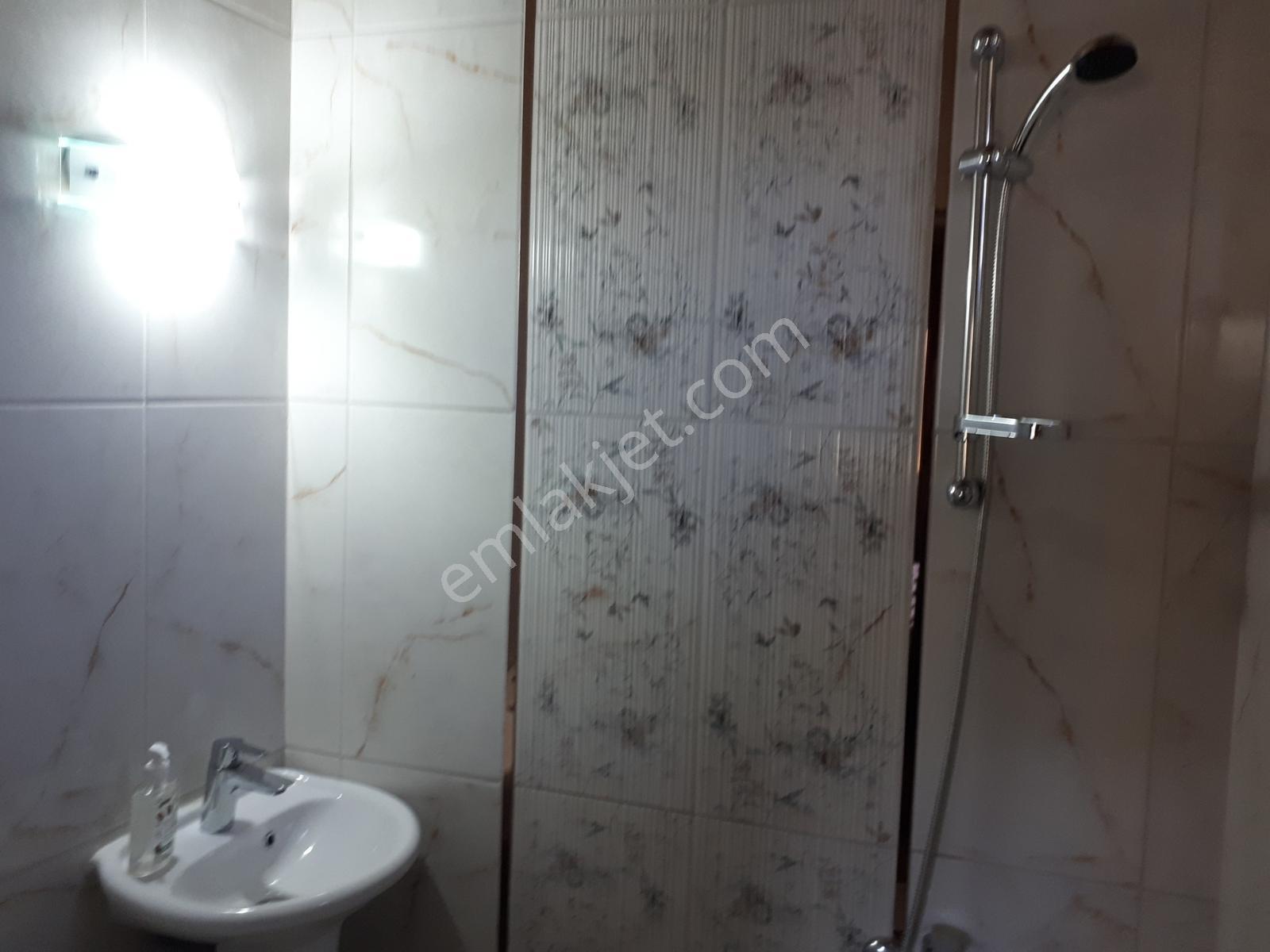 İzmir Dikili Bademlide Kiralık Müstakil Bahçeli Taş Ev - Görsel 15