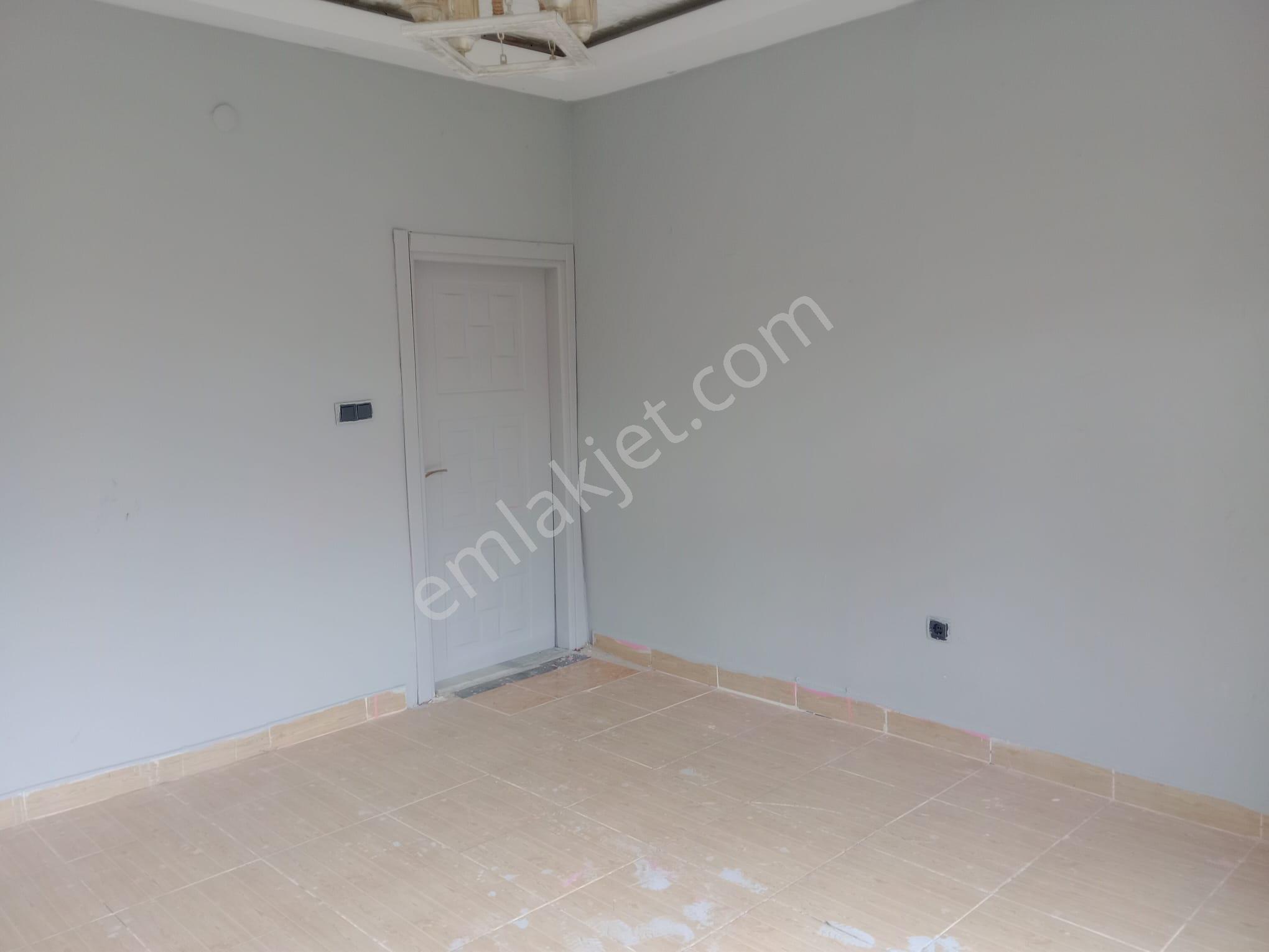 2 Adet İş Yeri + 2 Adet 1+1 Daire Olmak Üzere 4 Ayrı Tek Tapulu - Görsel 14