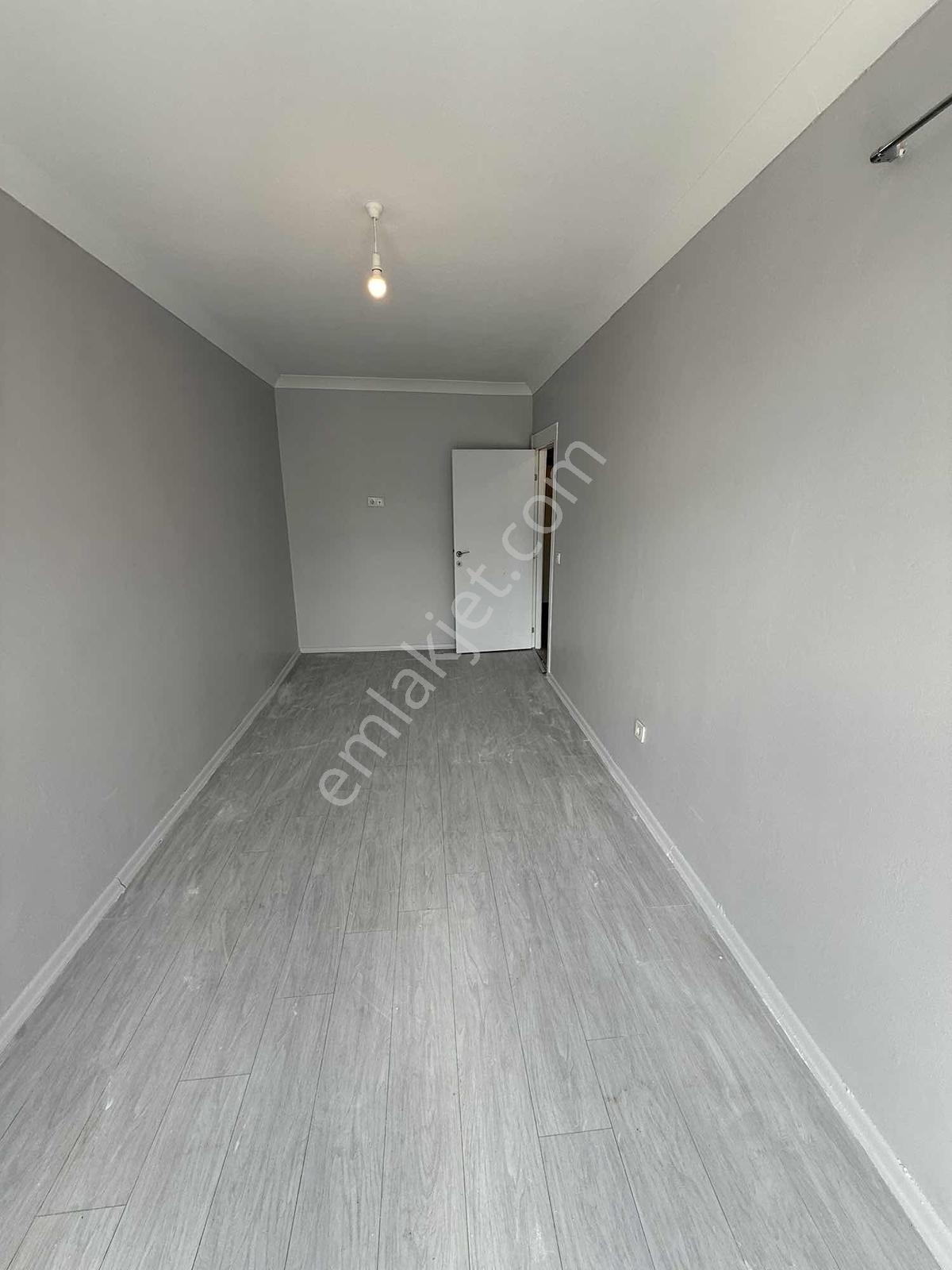 Metrobüse 10 Dk Yürüme Mesafesinde Site'de 2+1 Daire!!! - Görsel 16