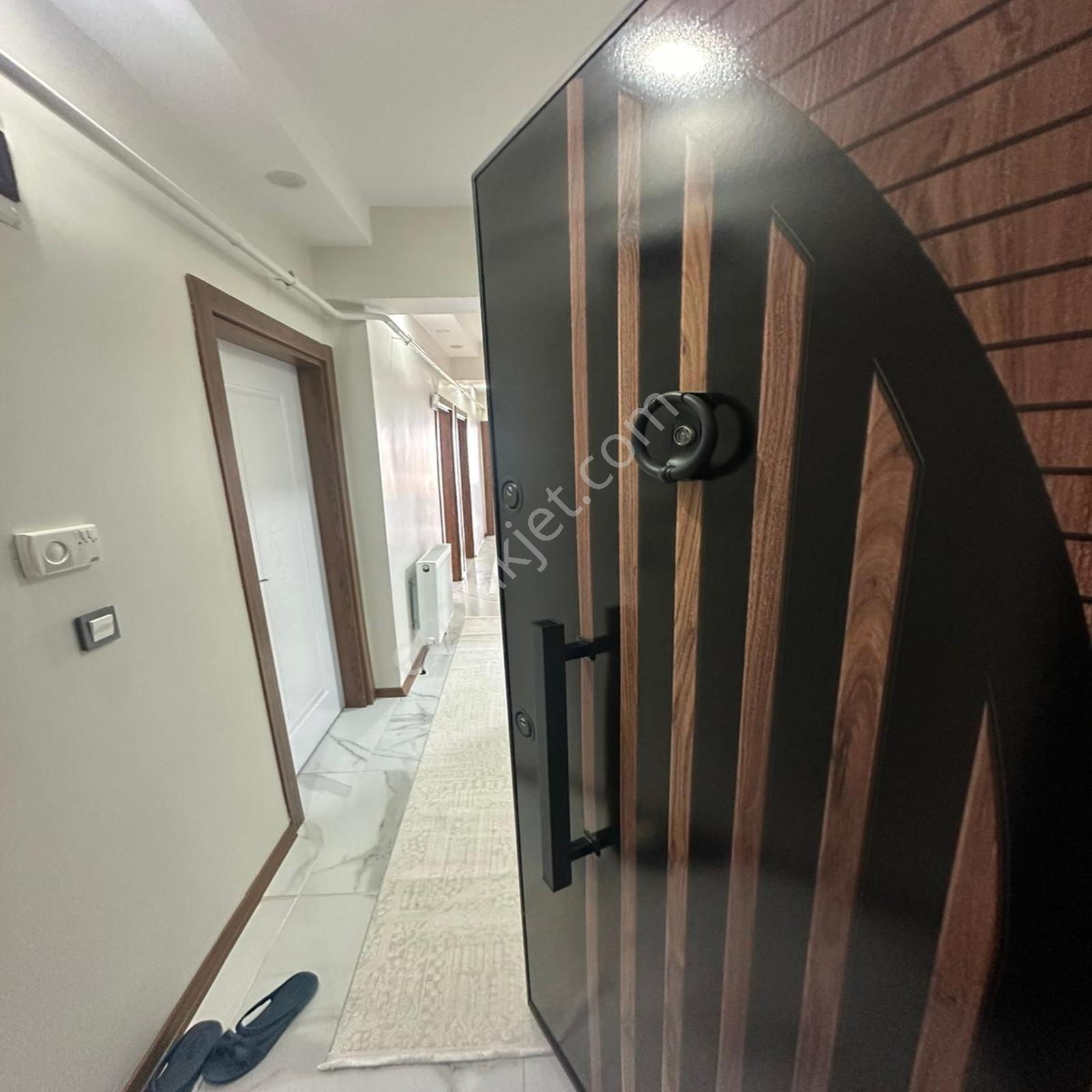Tepe Yolu Tapu Müdürlüğü Karşısı Manzaralı Emsalsiz Geniş 2+1 - Görsel 10