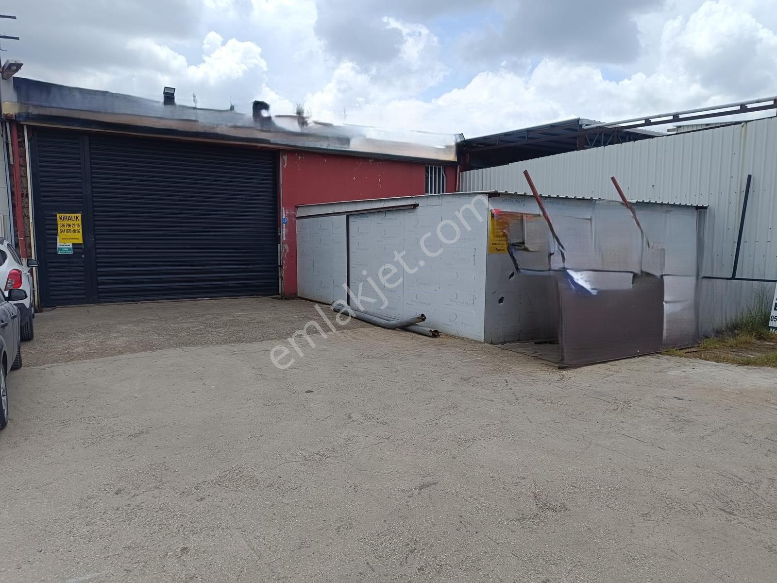 Tekirdağ Çorlu Yeni Sanayi Sitesinde 300 M2 Kiralık Dükkan