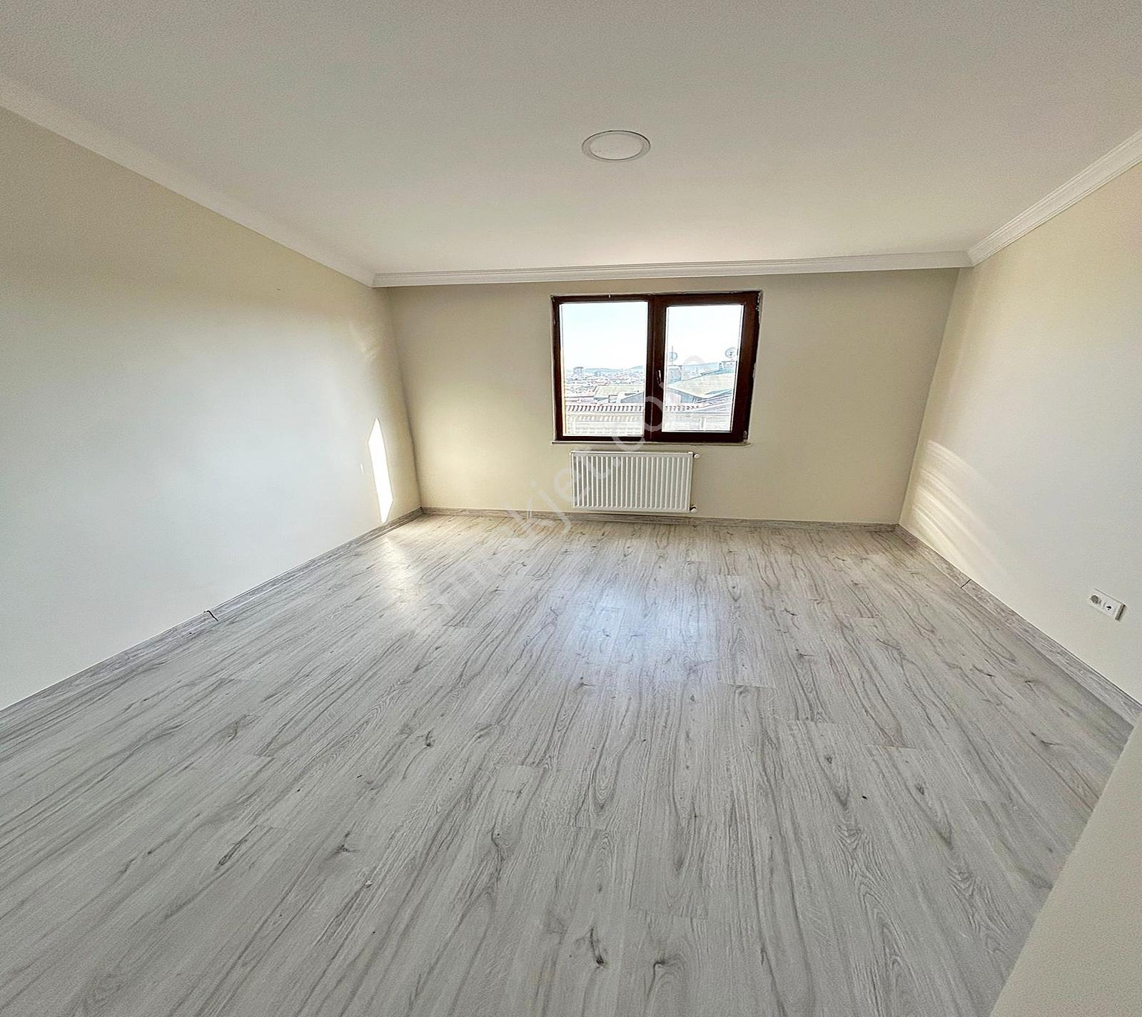 Çekmeköy Metroya 5 Dk 2 Daire Şeklinde 4+2 Satılık Dubleks Daire - Görsel 22