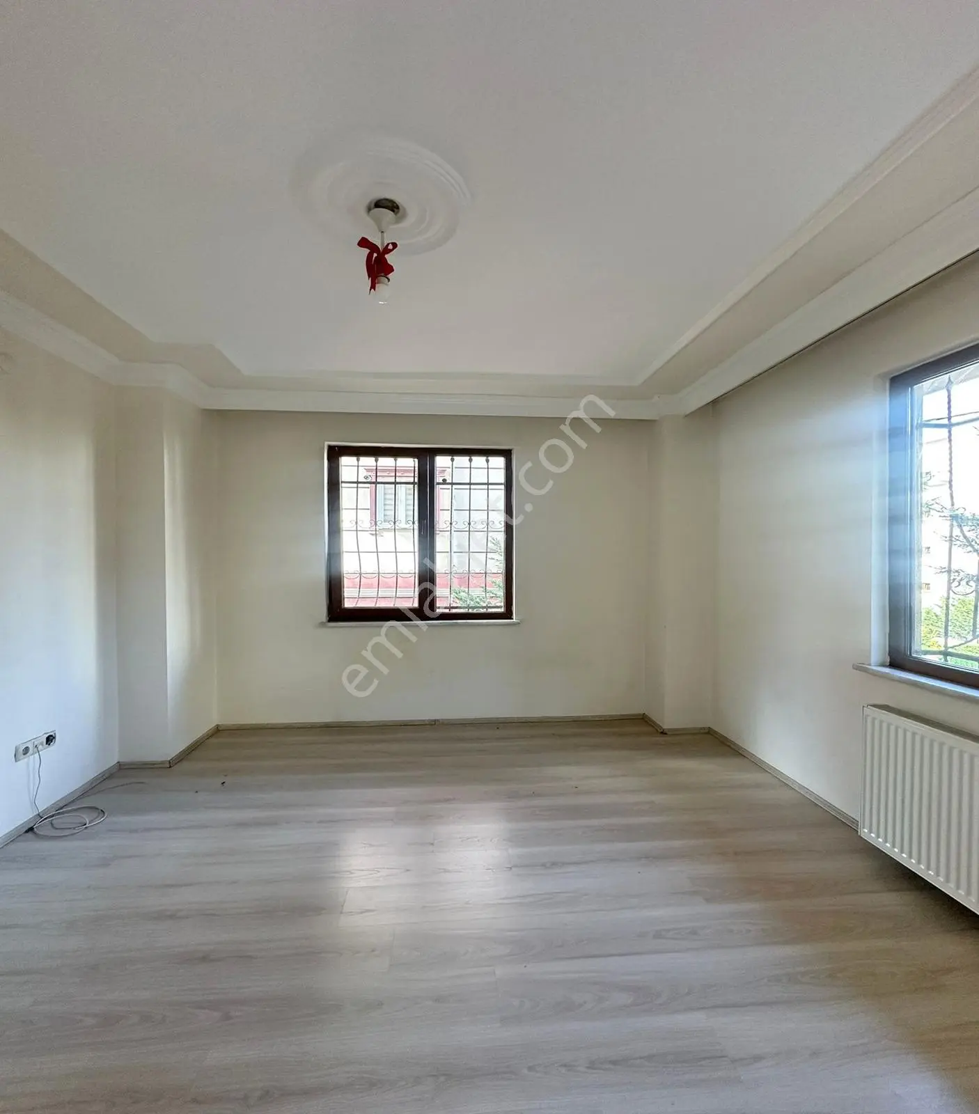 Kod 2187 Esenkent Mah. Merkezi Konumda 2+1 Kiralık