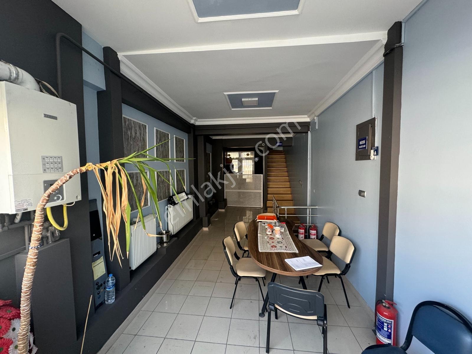 Belediye Karşısında Asma Katlı Bodrumlu 130m2 Ofis (kiracılı) - Görsel 12