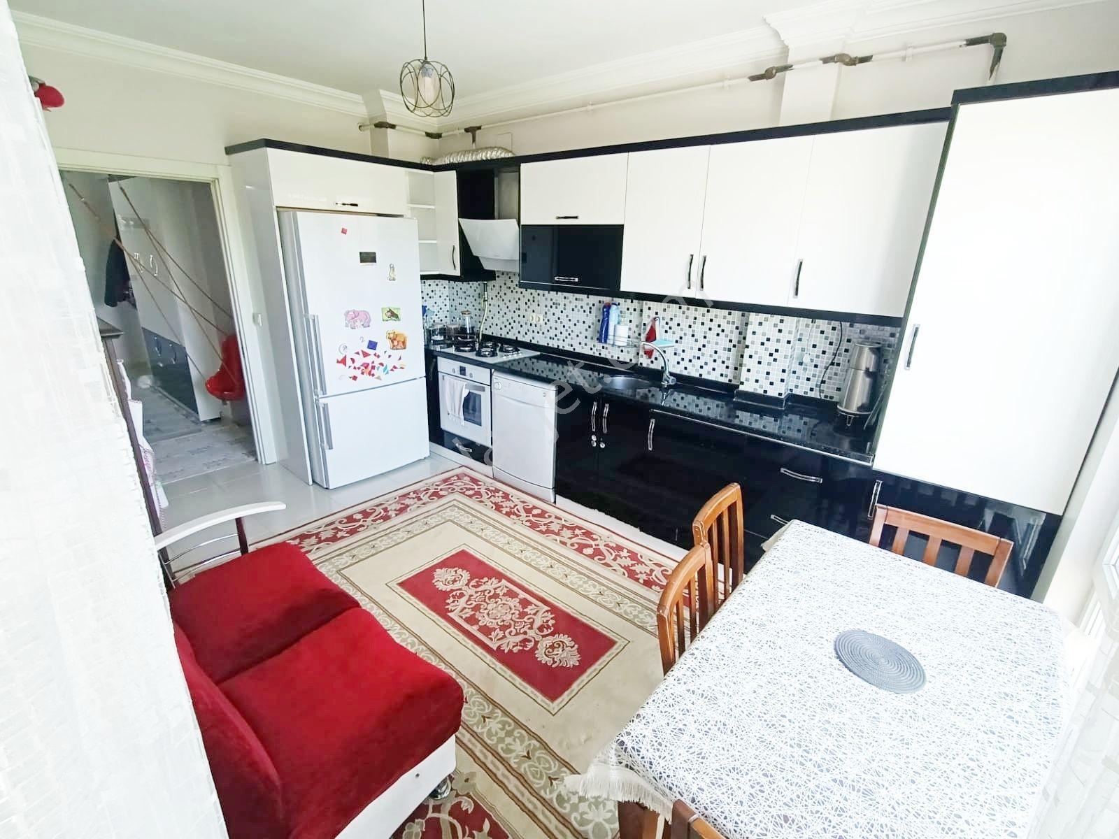 Belkız'da Az Katlı Çift Balkon Ve Geniş Oturum Garajlı Arakat3+1 - Görsel 16