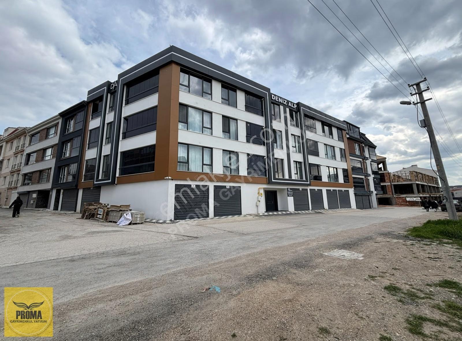 Proma'dan Çamlıca Mh. Tombakzade Yakını 1+1 76m2 Garaj-ultralux