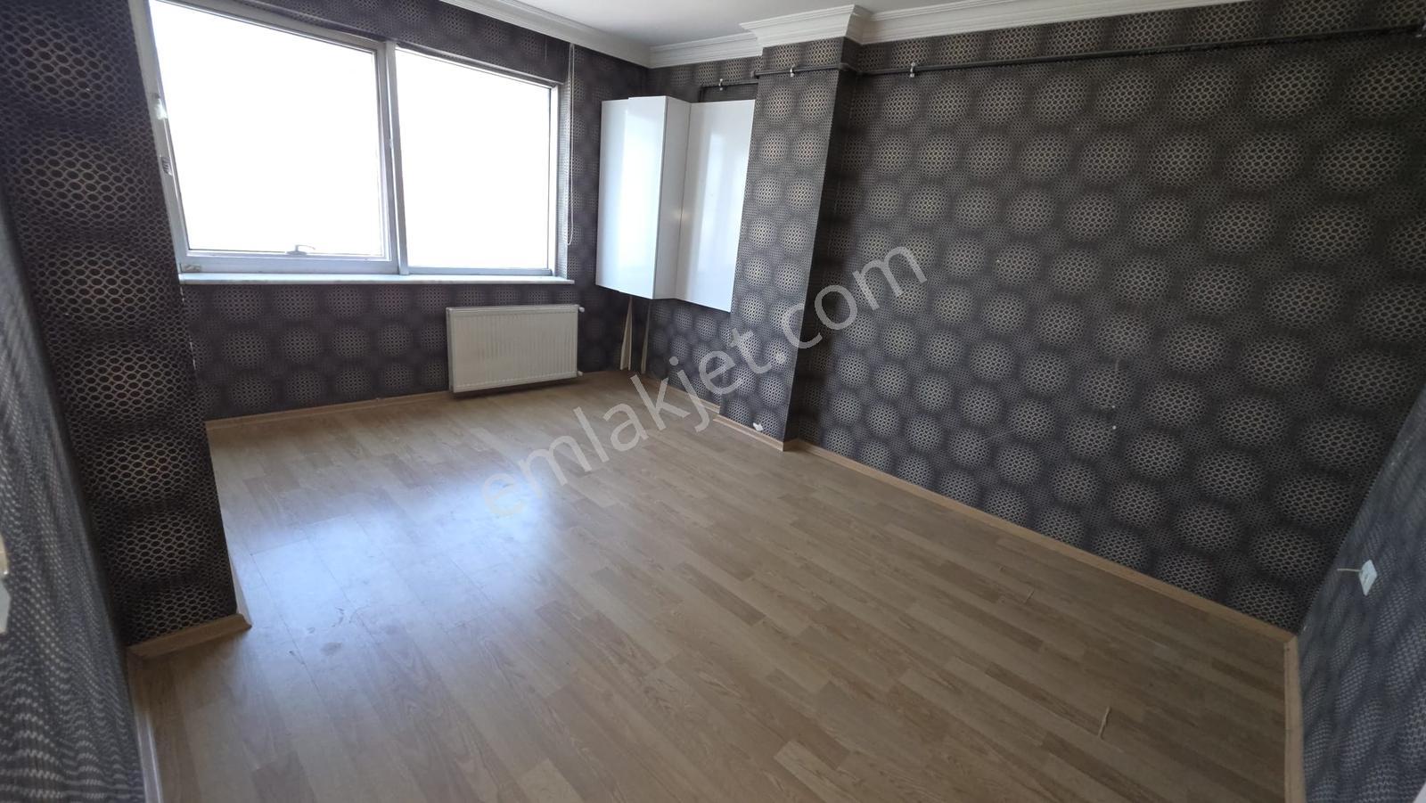 Beylikdüzü Yakuplu Malazgirt Cad. Metrobüse Yürüme 2+1 Ofisler - Görsel 13