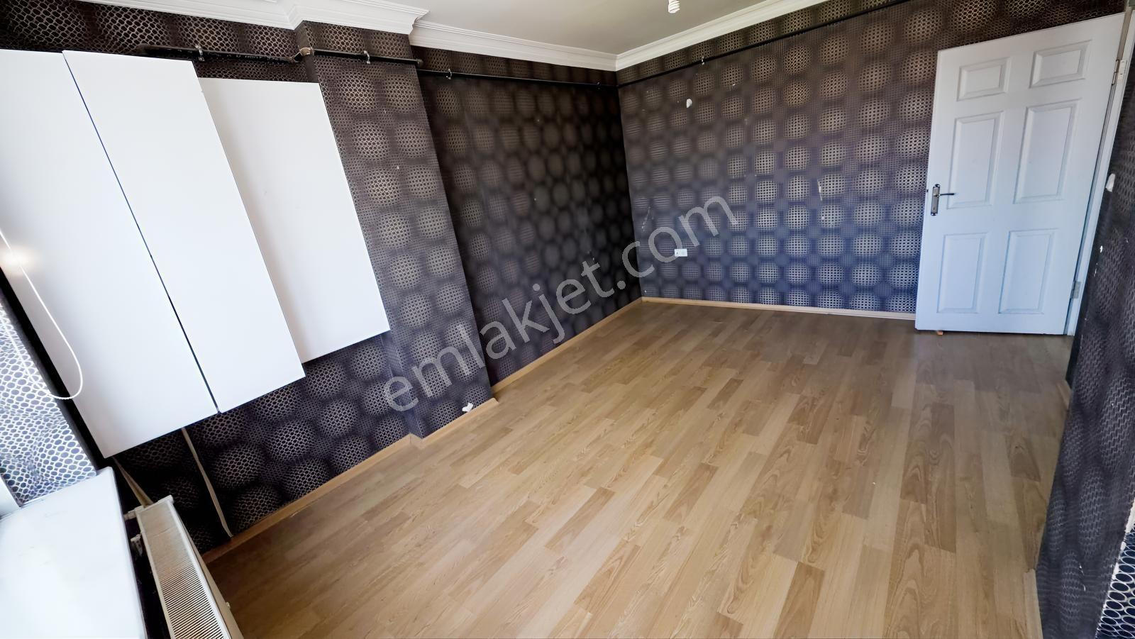 Beylikdüzü Yakuplu Malazgirt Cad. Metrobüse Yürüme 2+1 Ofisler - Görsel 14