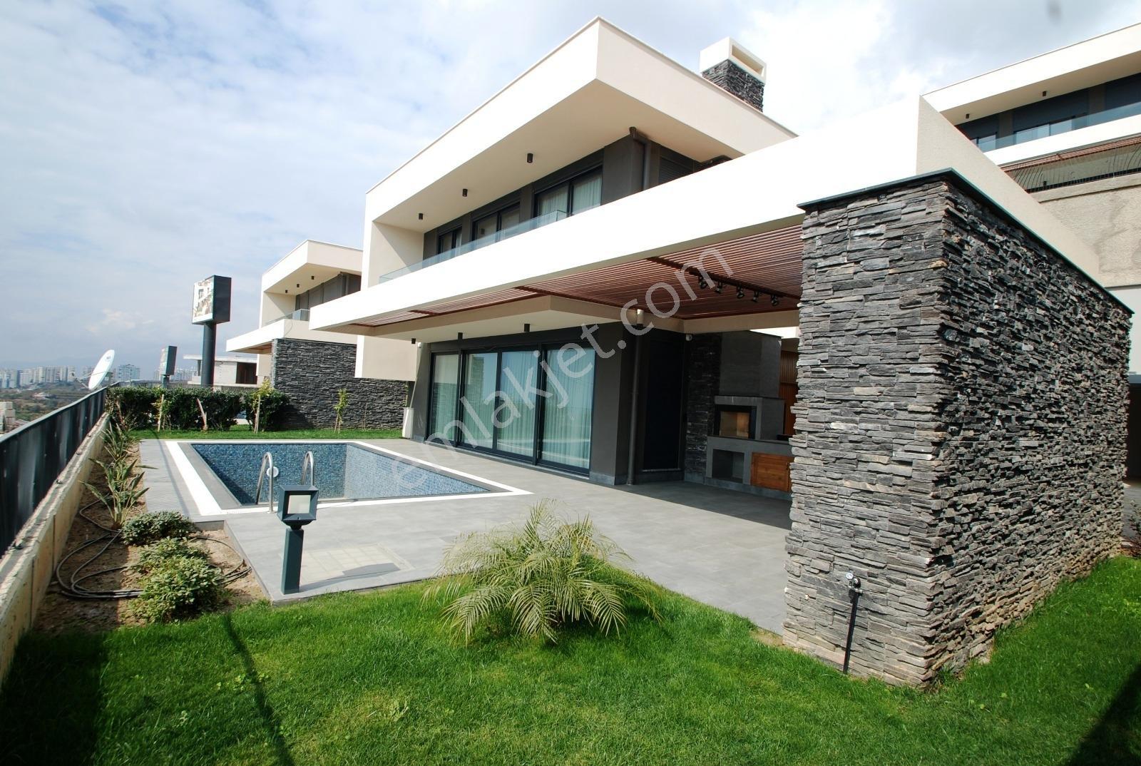 Alanya Kargıcak 3+1 360m2 Müstakil Otopark,havuz,bahçe Lüx Villa - Görsel 4