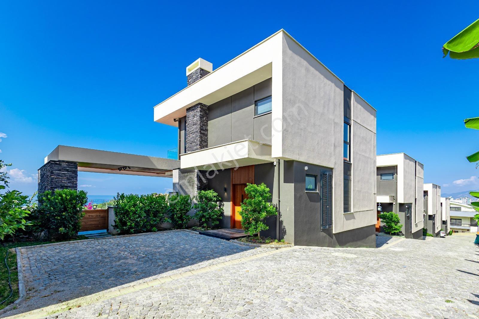 Alanya Kargıcak 3+1 360m2 Müstakil Otopark,havuz,bahçe Lüx Villa - Görsel 34