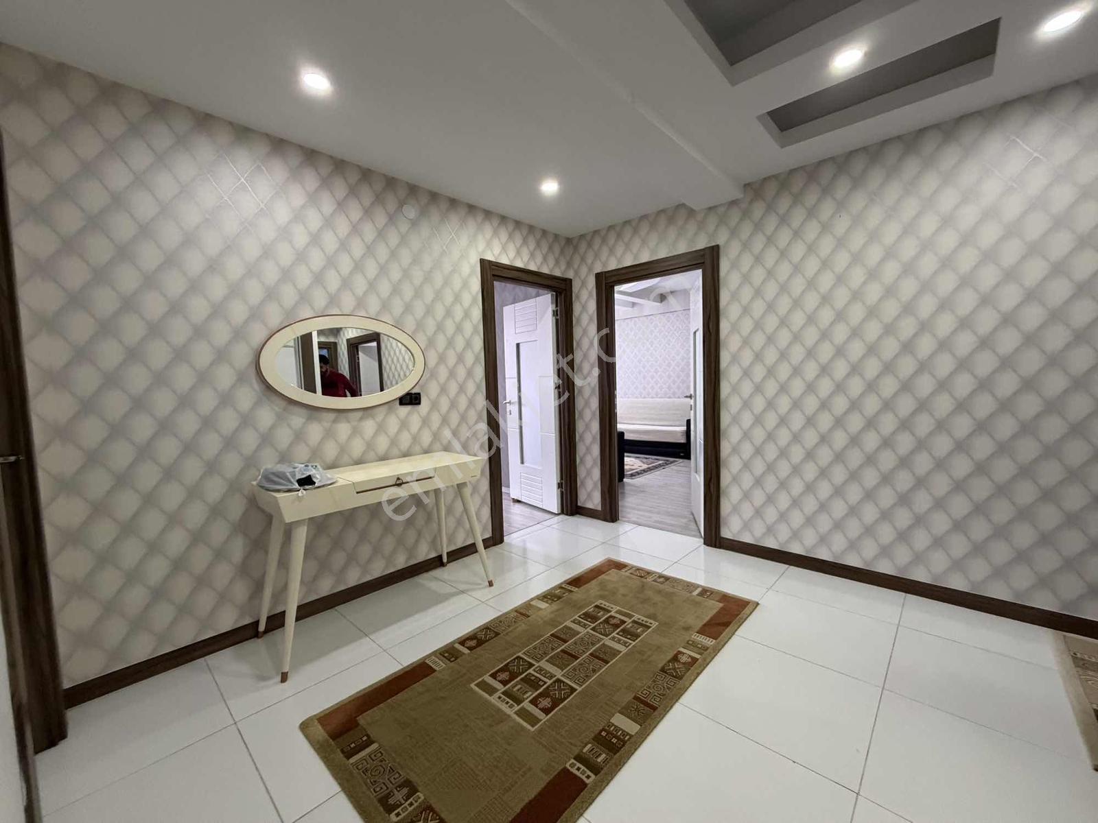 Yenişehir'in En Gözde Lokasyonunda Havuzlu Ve Konforlu Daire - Görsel 11