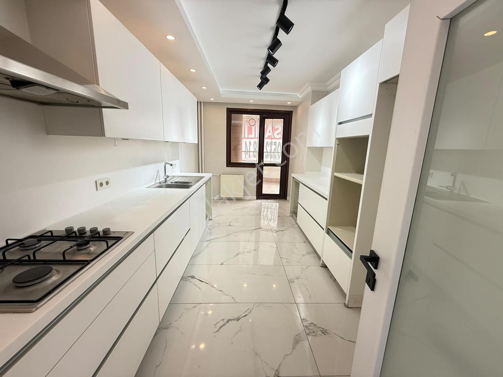 Vatan'da Bayraktar Mahallesinde 7.kat Site'de 4+1 240 M2 Yapılı - Görsel 16