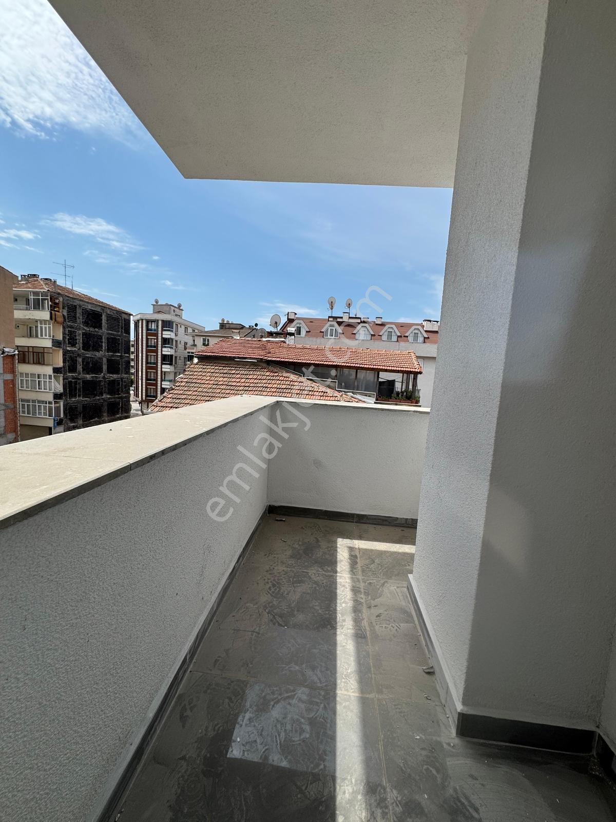 Next Housedan Bahçelievlerde 3+1 Merkezi Konumda Satılık Daire - Görsel 13