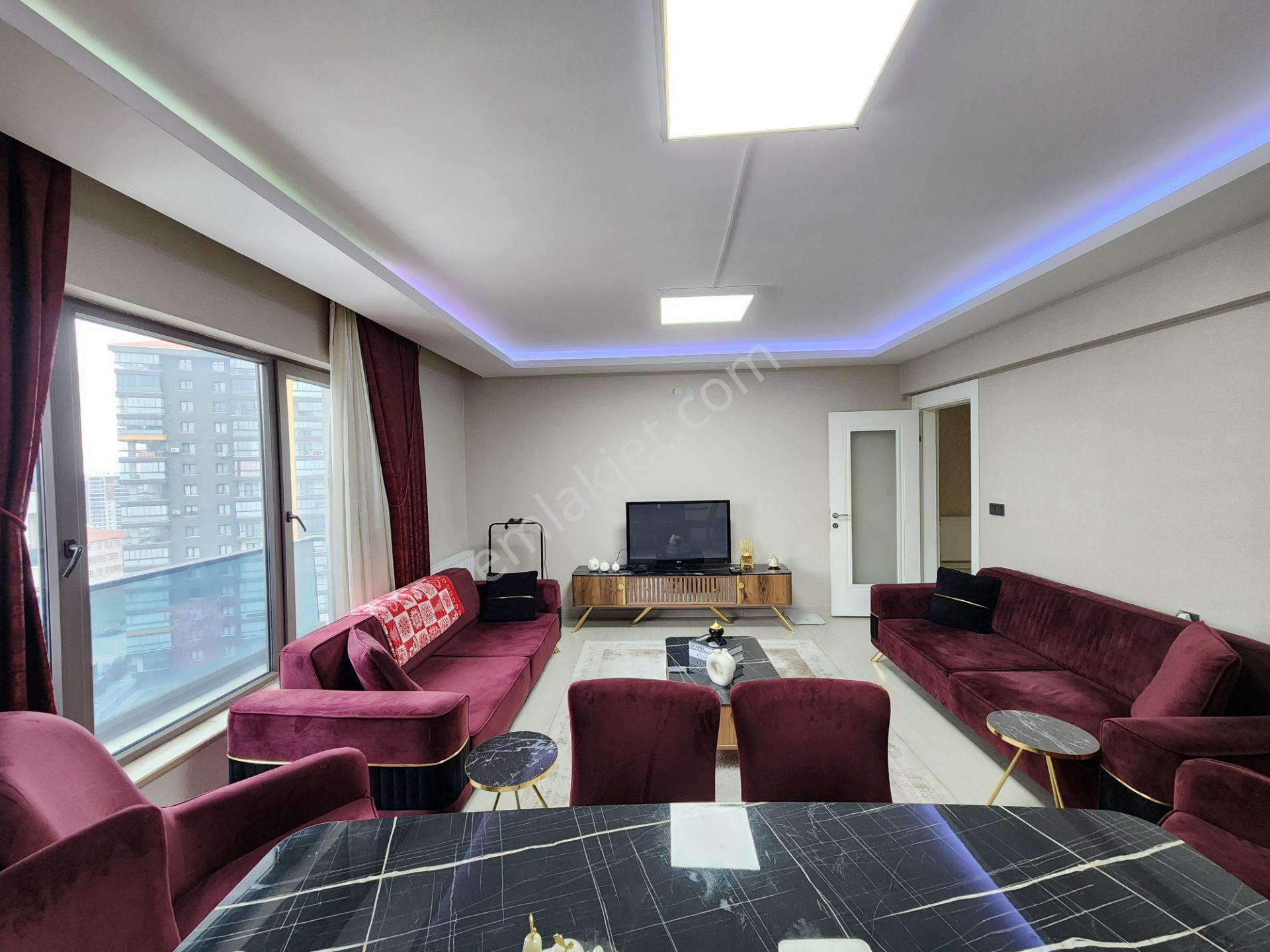 Güler^den Güneşevlerde 2 Bloklu Sitede 8.kat Ful Yapılı Manzaralı Acayip Yapılı Fıstık Gibi 4+1 Dair - Görsel 5